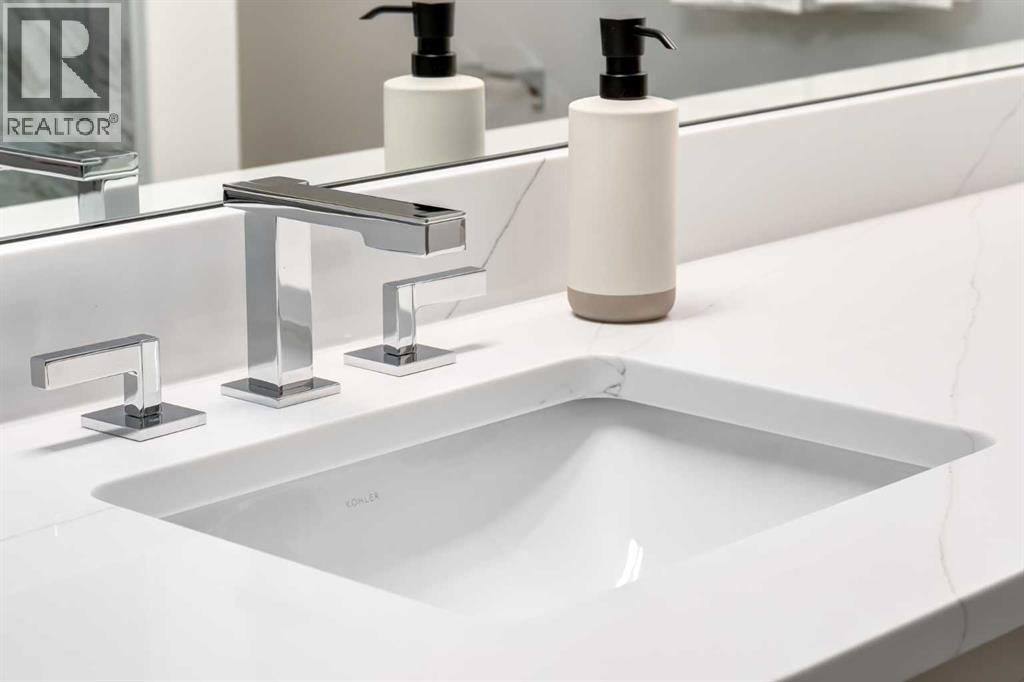 Single Family House for Sale in    Street SW Springbank Hill Calgary 