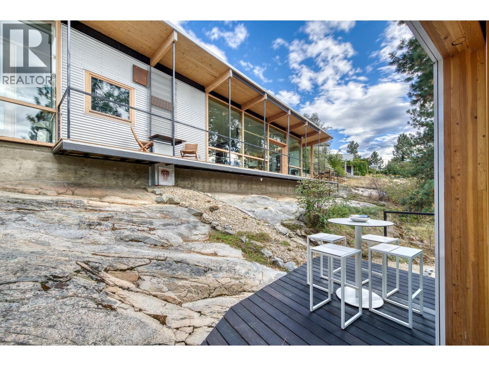 2843 Arawana Place, Naramata