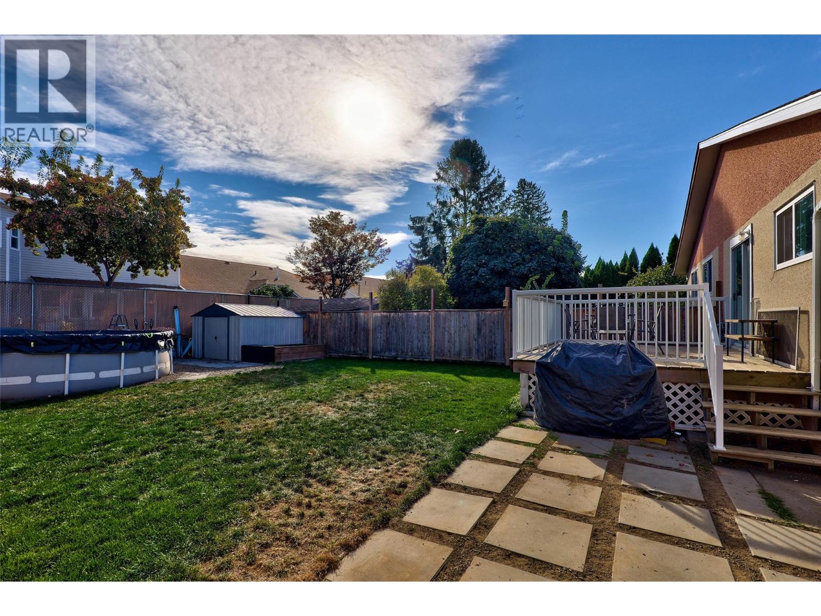 1027 Ollek Street, Kamloops