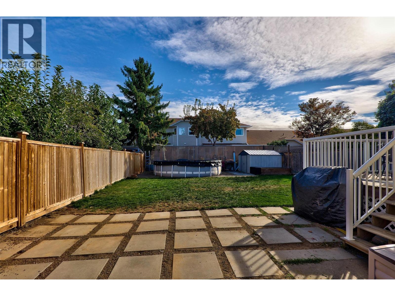 1027 Ollek Street, Kamloops