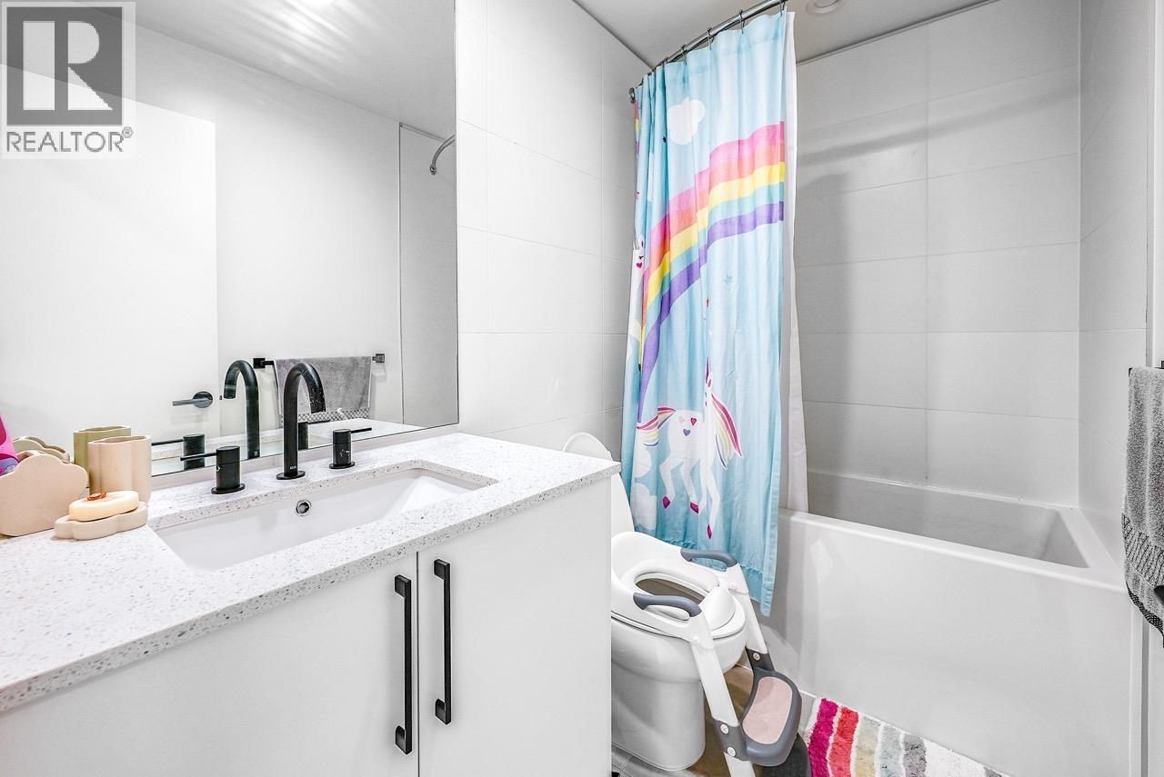 137 535 E 2ND STREET, North Vancouver