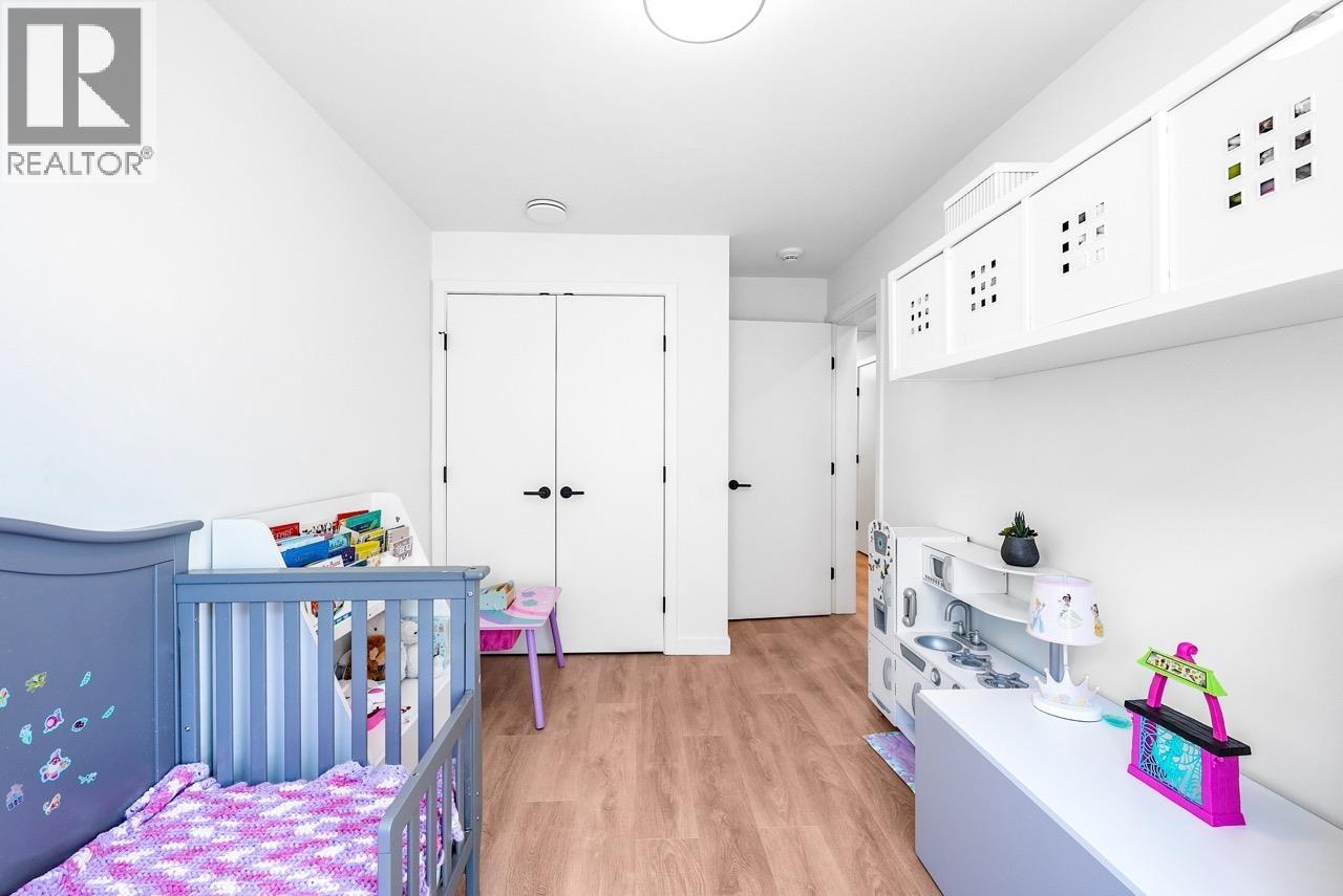 137 535 E 2ND STREET, North Vancouver
