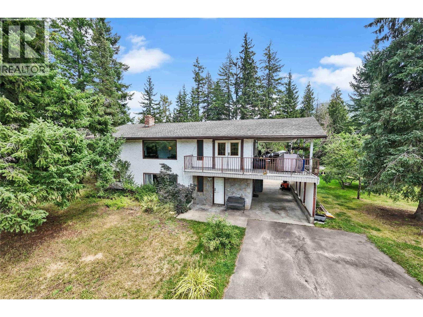 4102 Malakwa Road, Malakwa