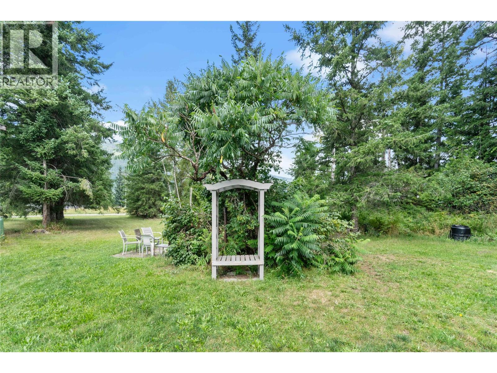 4102 Malakwa Road, Malakwa