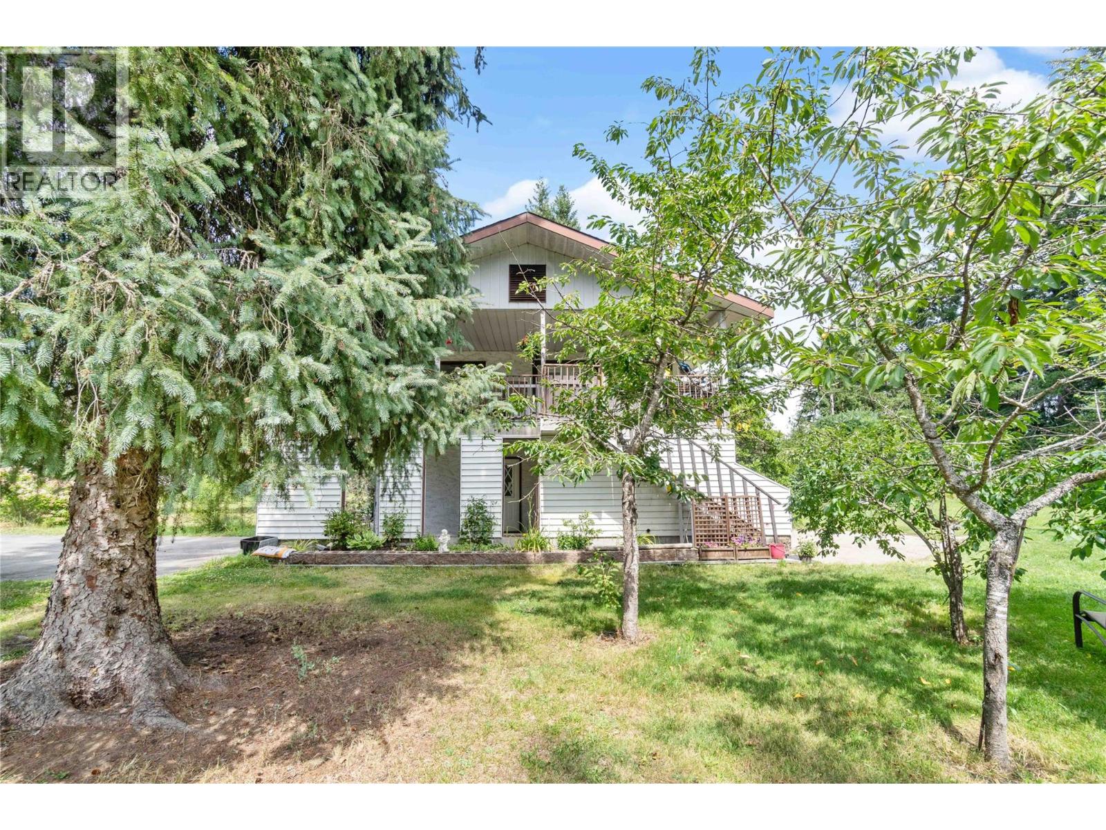 4102 Malakwa Road, Malakwa