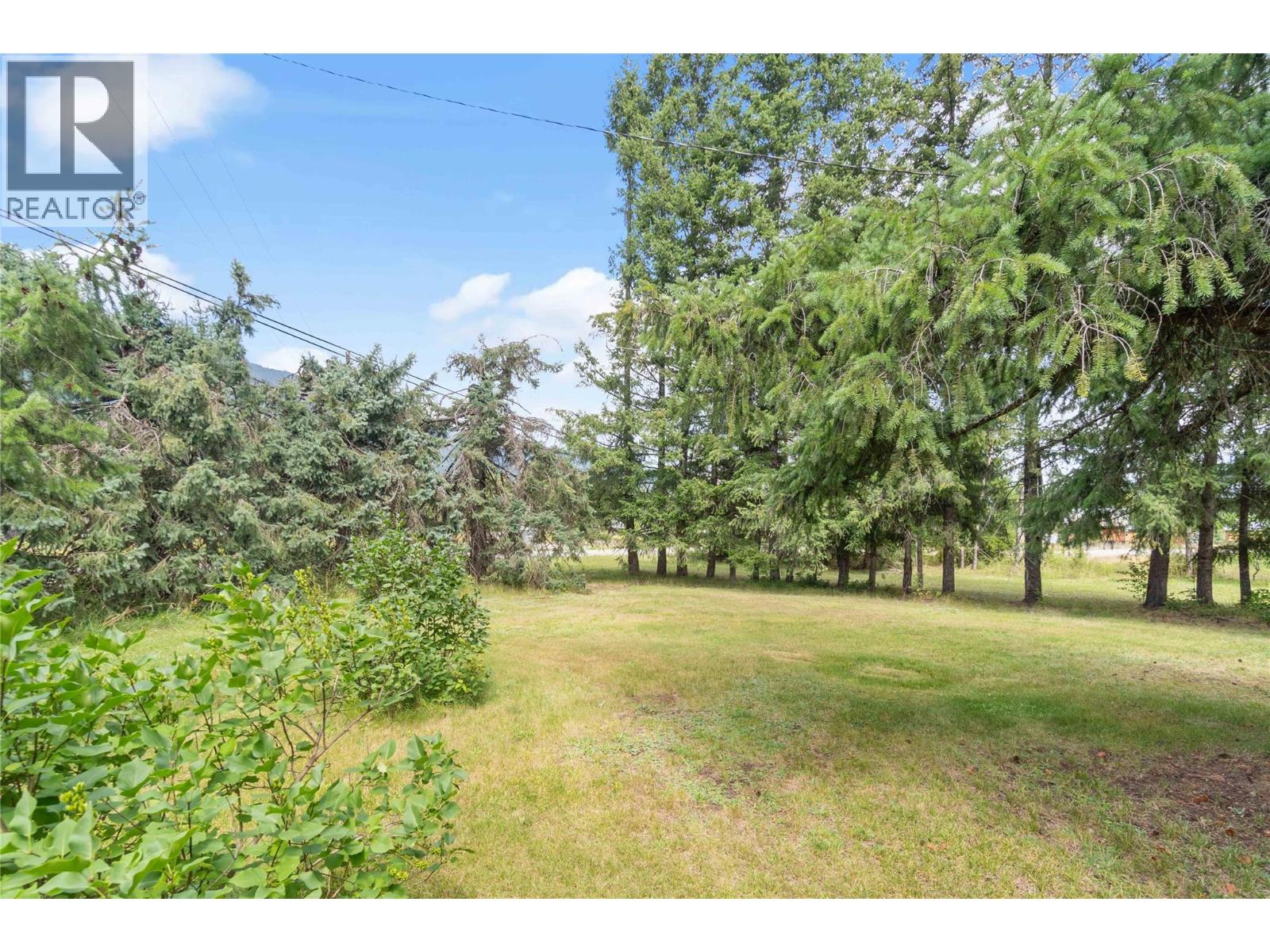 4102 Malakwa Road, Malakwa
