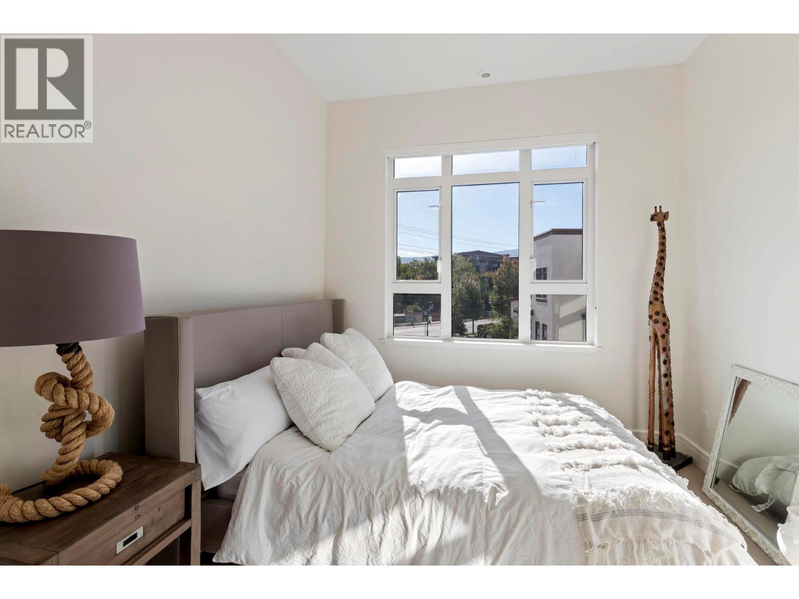 13 3756 Lakeshore Road, Kelowna