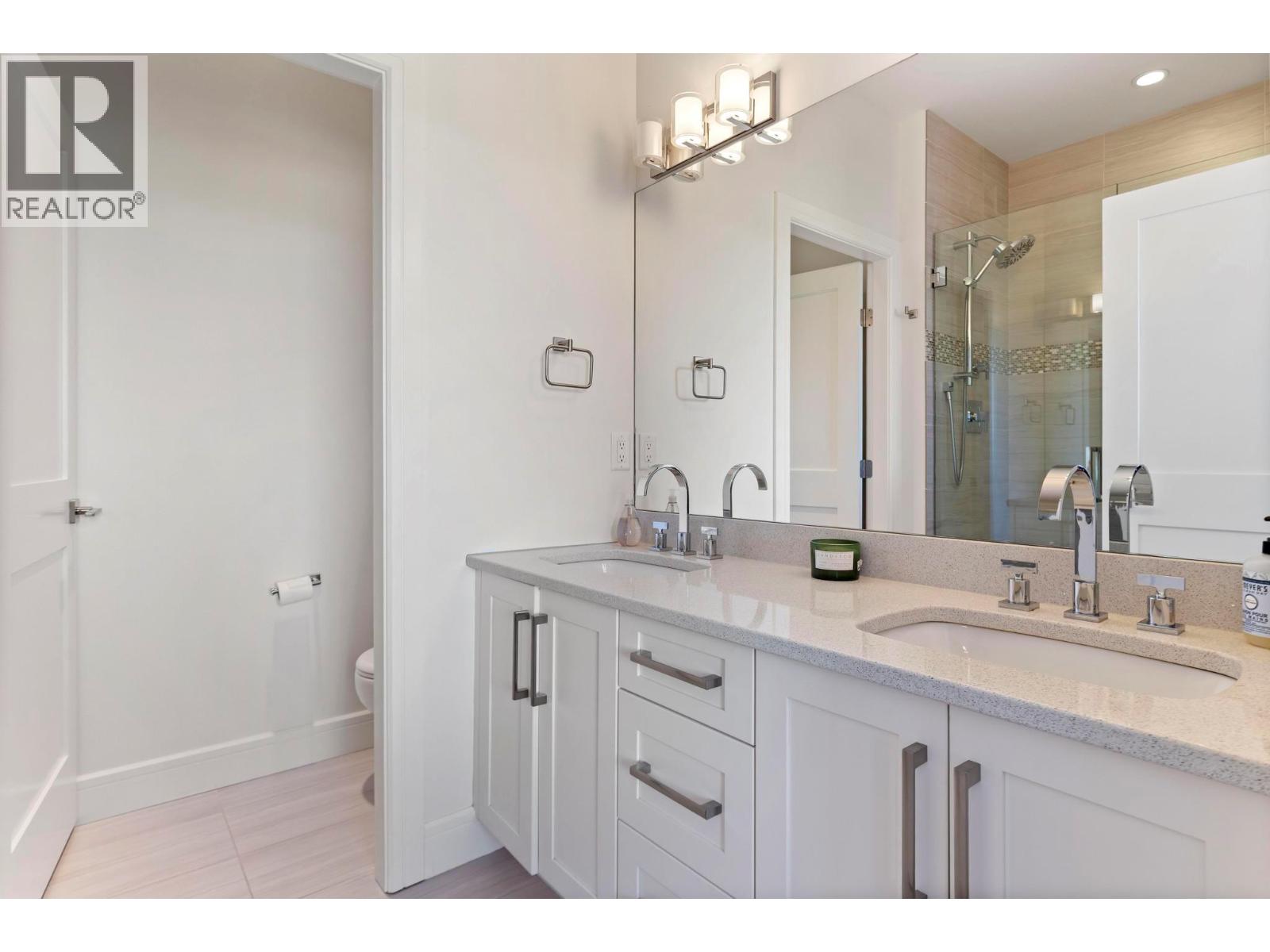 13 3756 Lakeshore Road, Kelowna