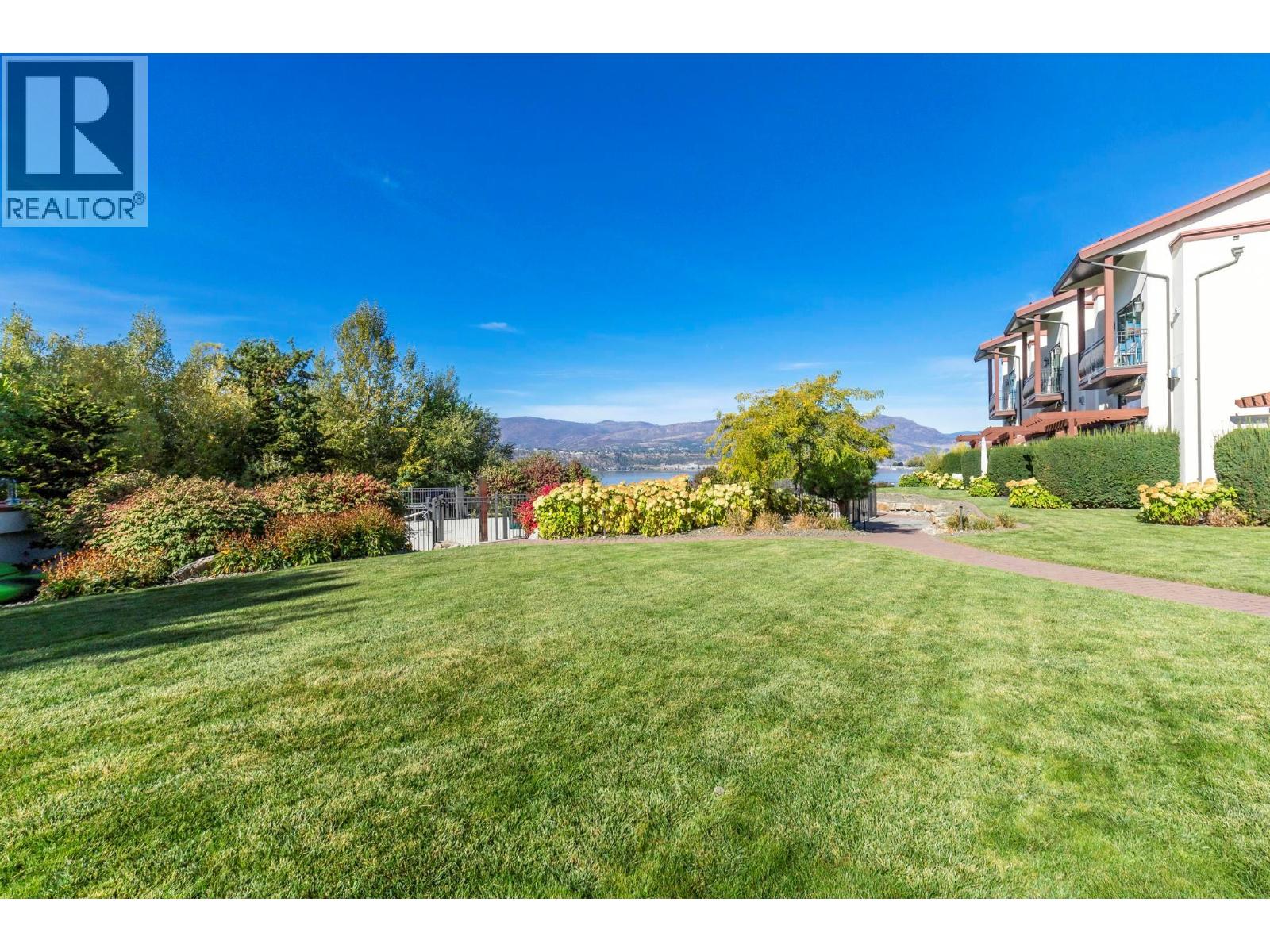 13 3756 Lakeshore Road, Kelowna