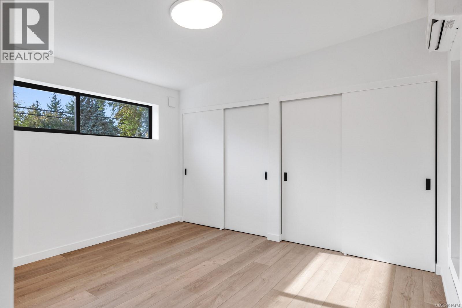 1927 Cumberland Rd, Courtenay