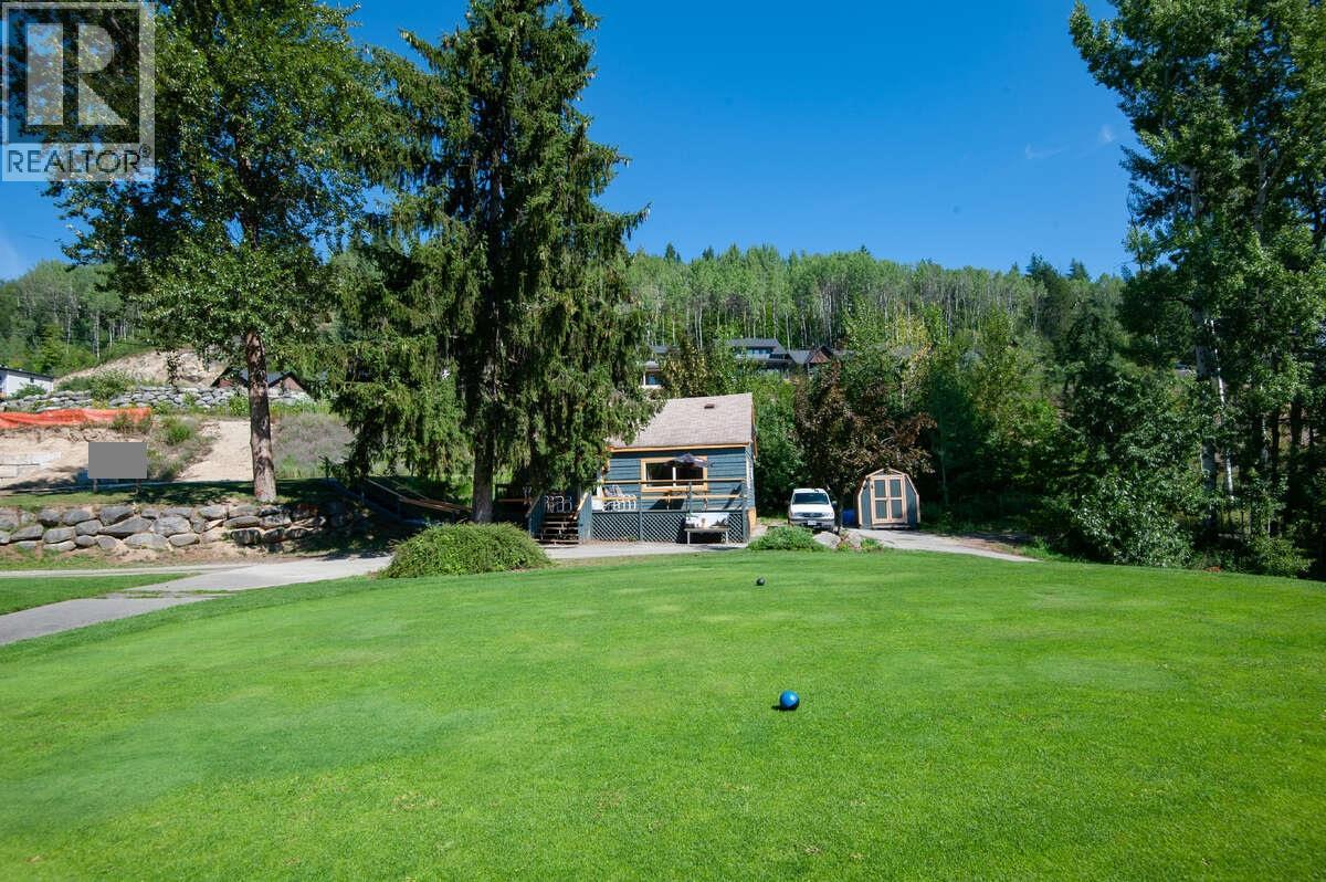 417 Copper Road, Rossland