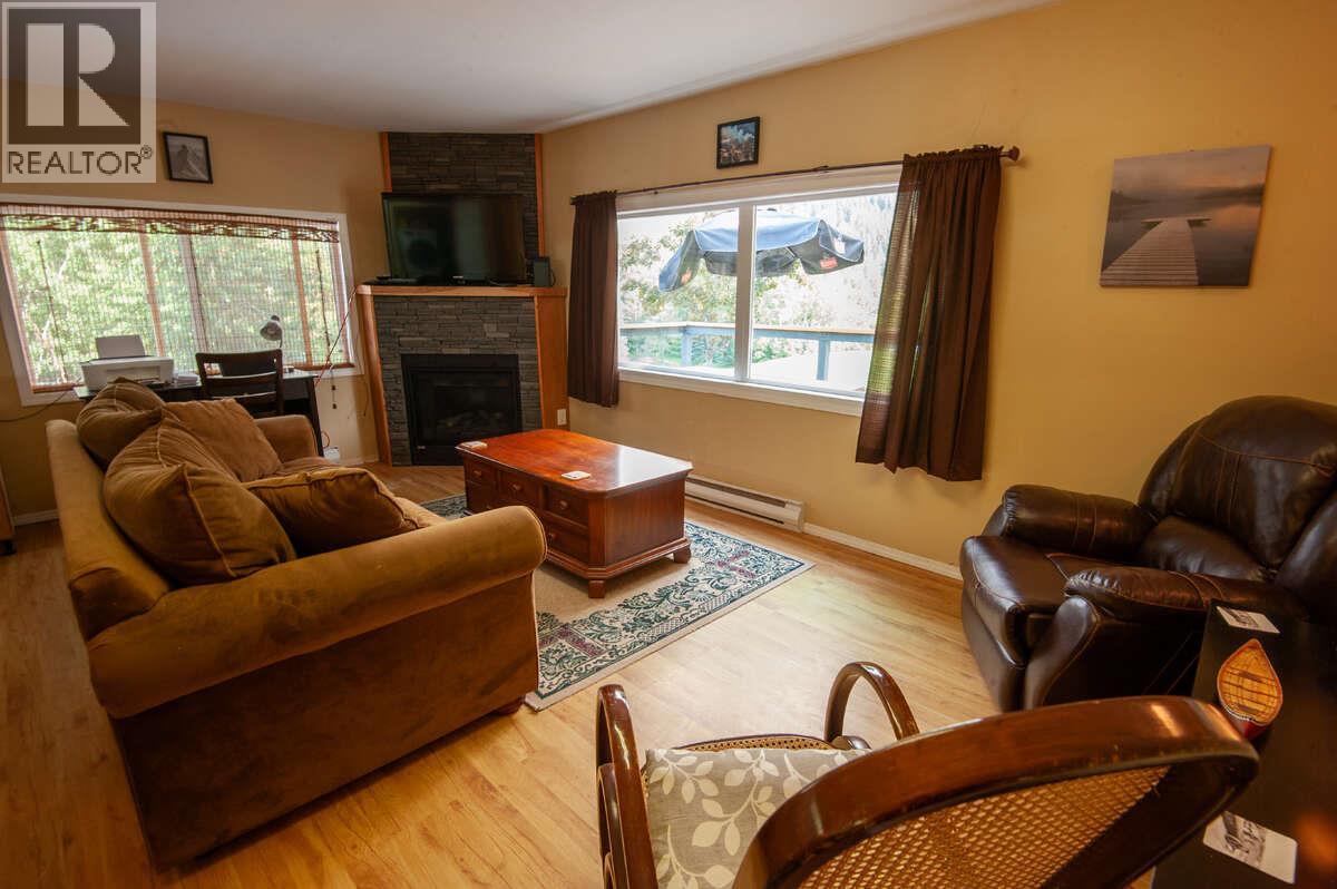 417 Copper Road, Rossland