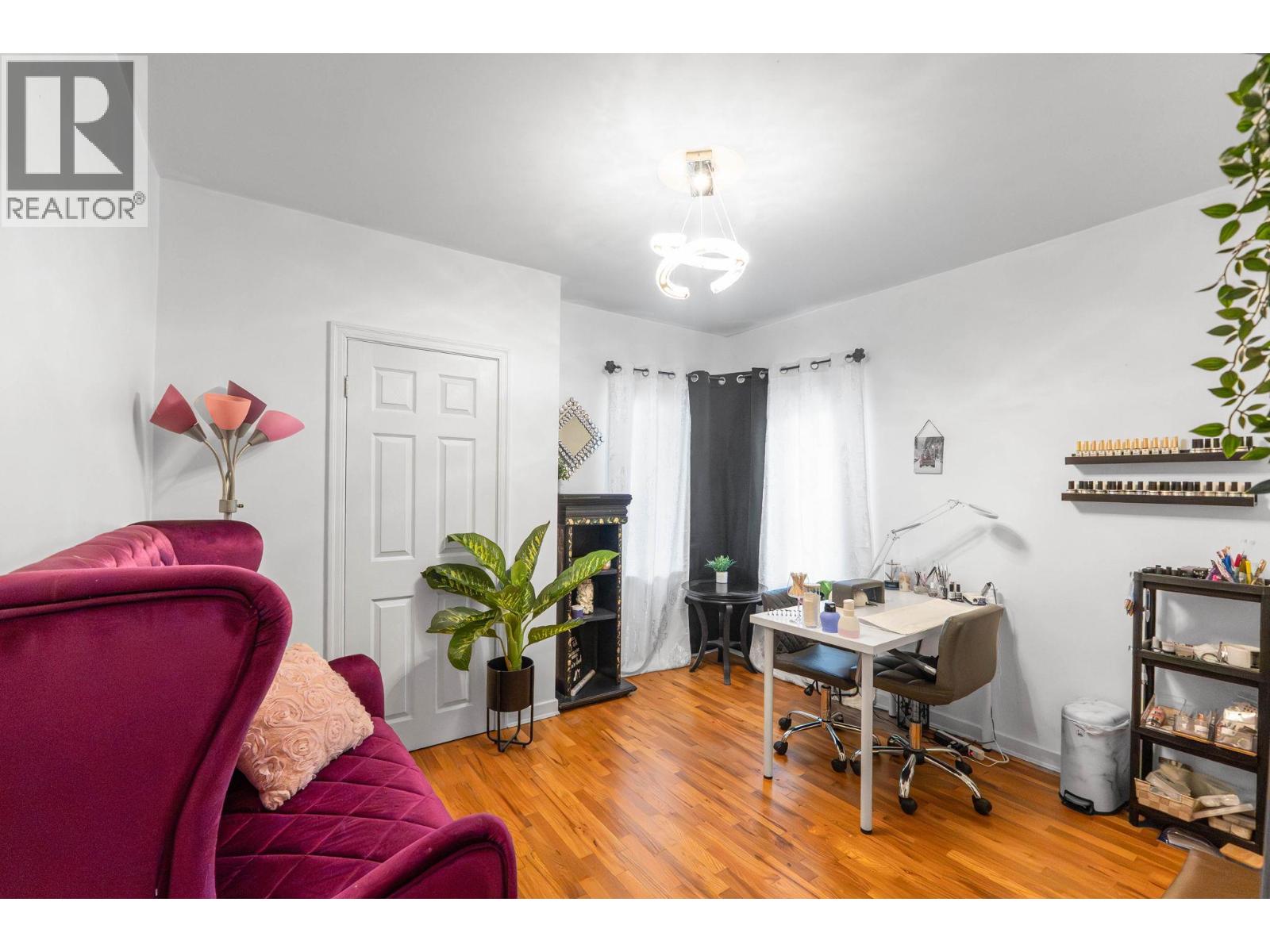  634 Latimer Avenue, Penticton
