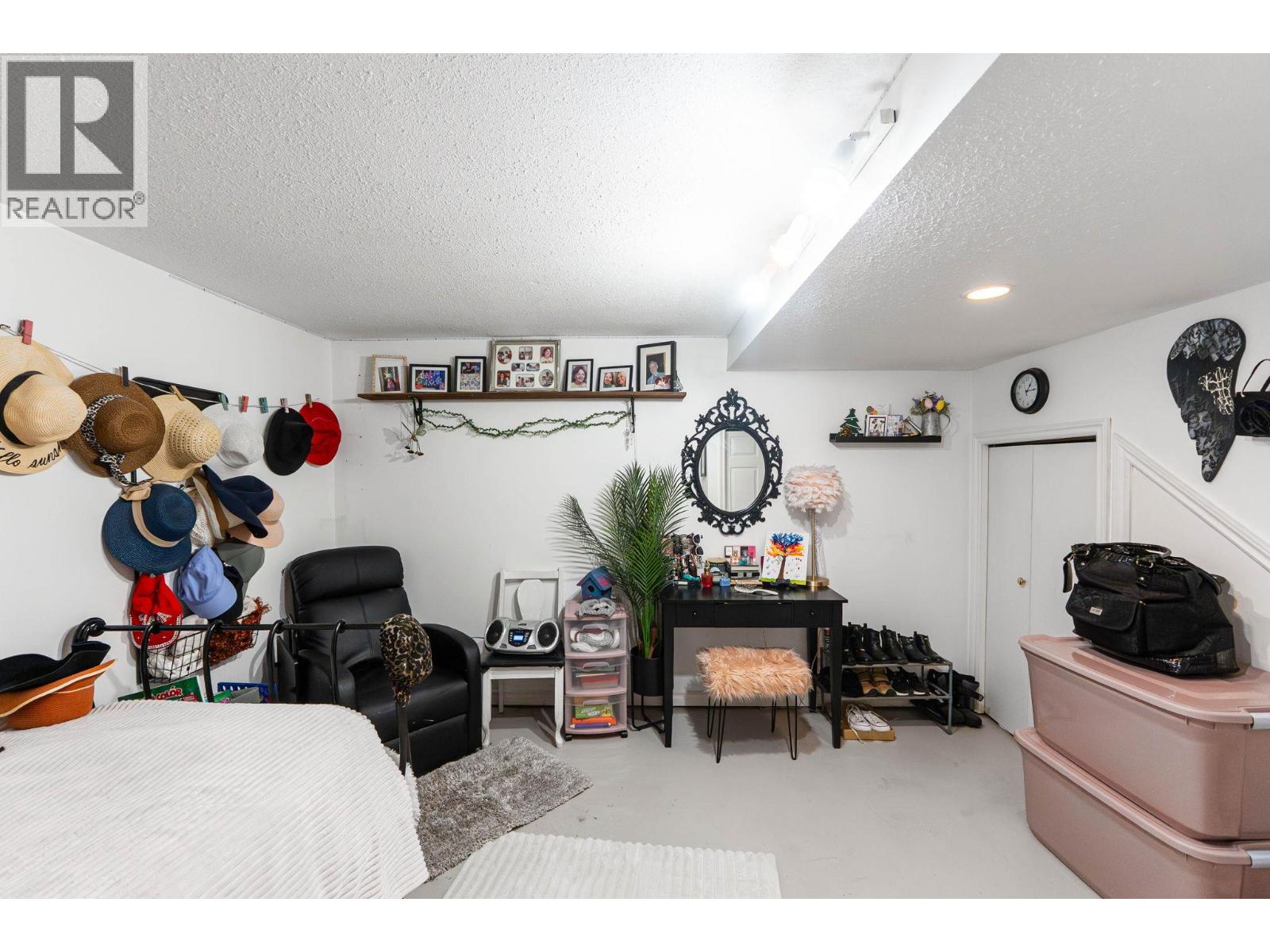  634 Latimer Avenue, Penticton