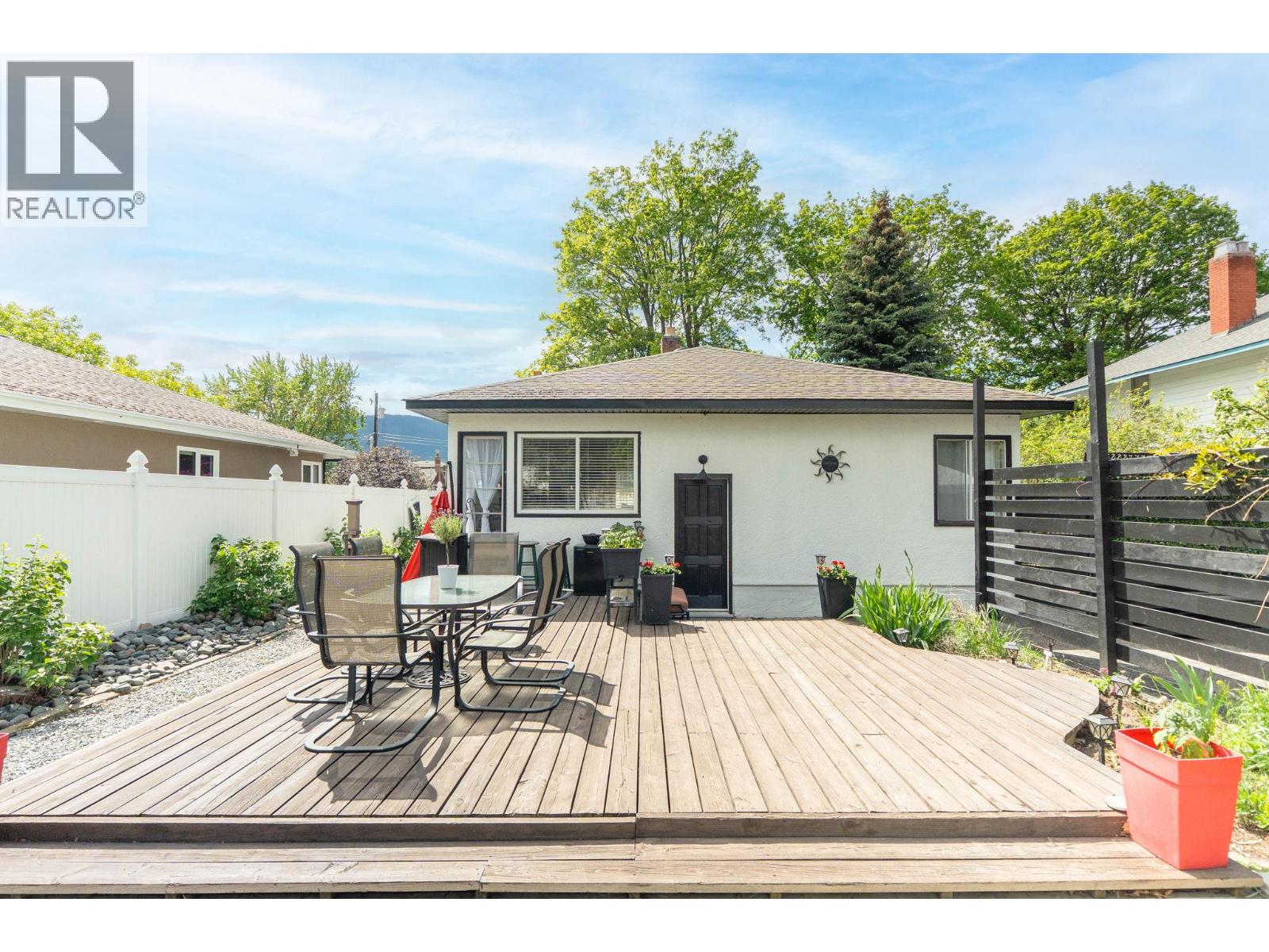  634 Latimer Avenue, Penticton