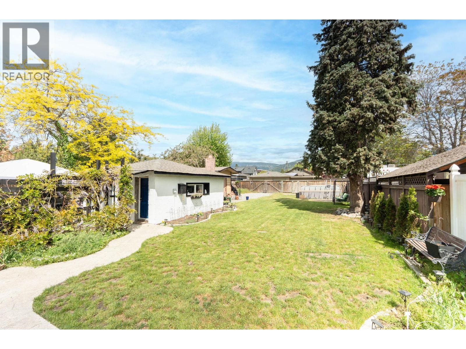  634 Latimer Avenue, Penticton