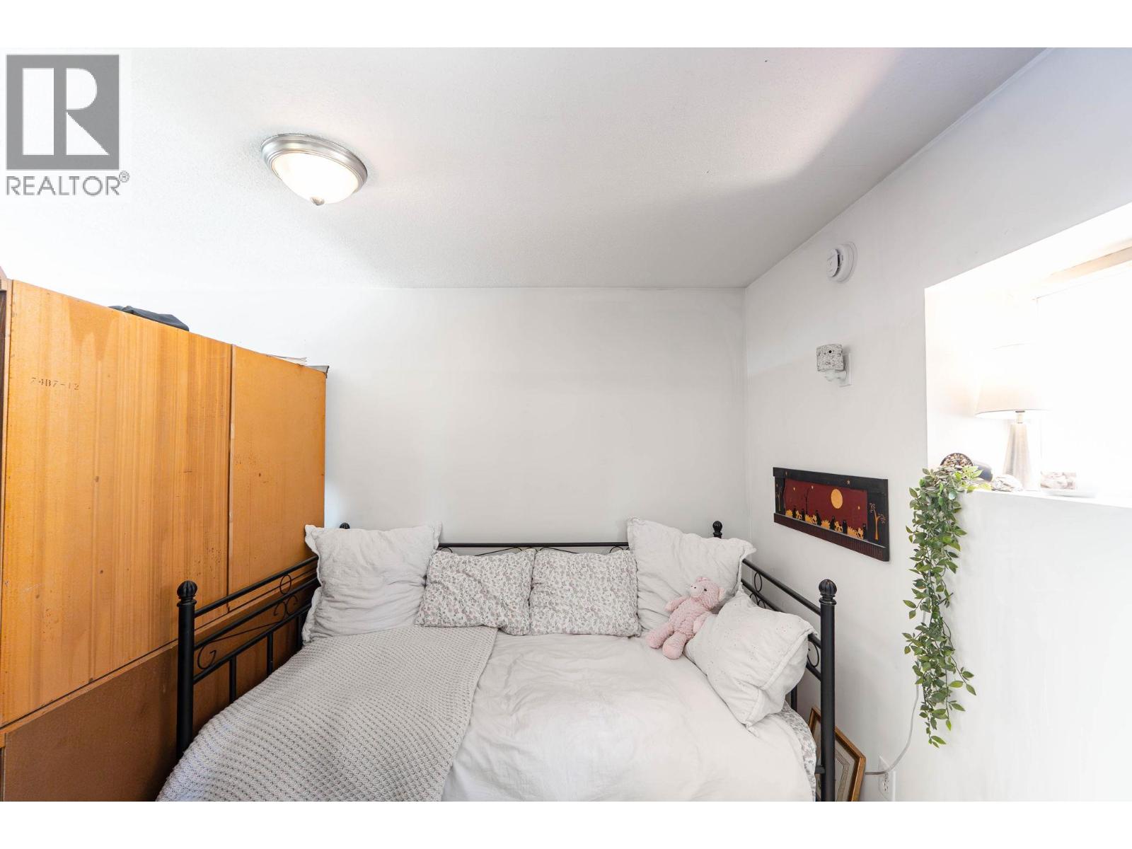  634 Latimer Avenue, Penticton