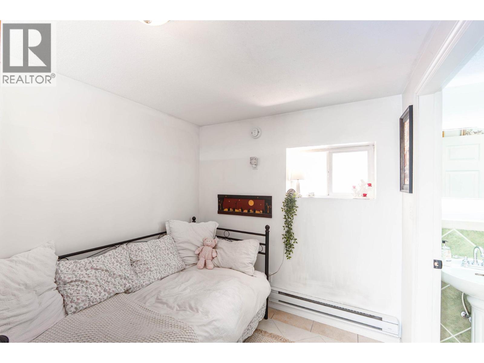  634 Latimer Avenue, Penticton