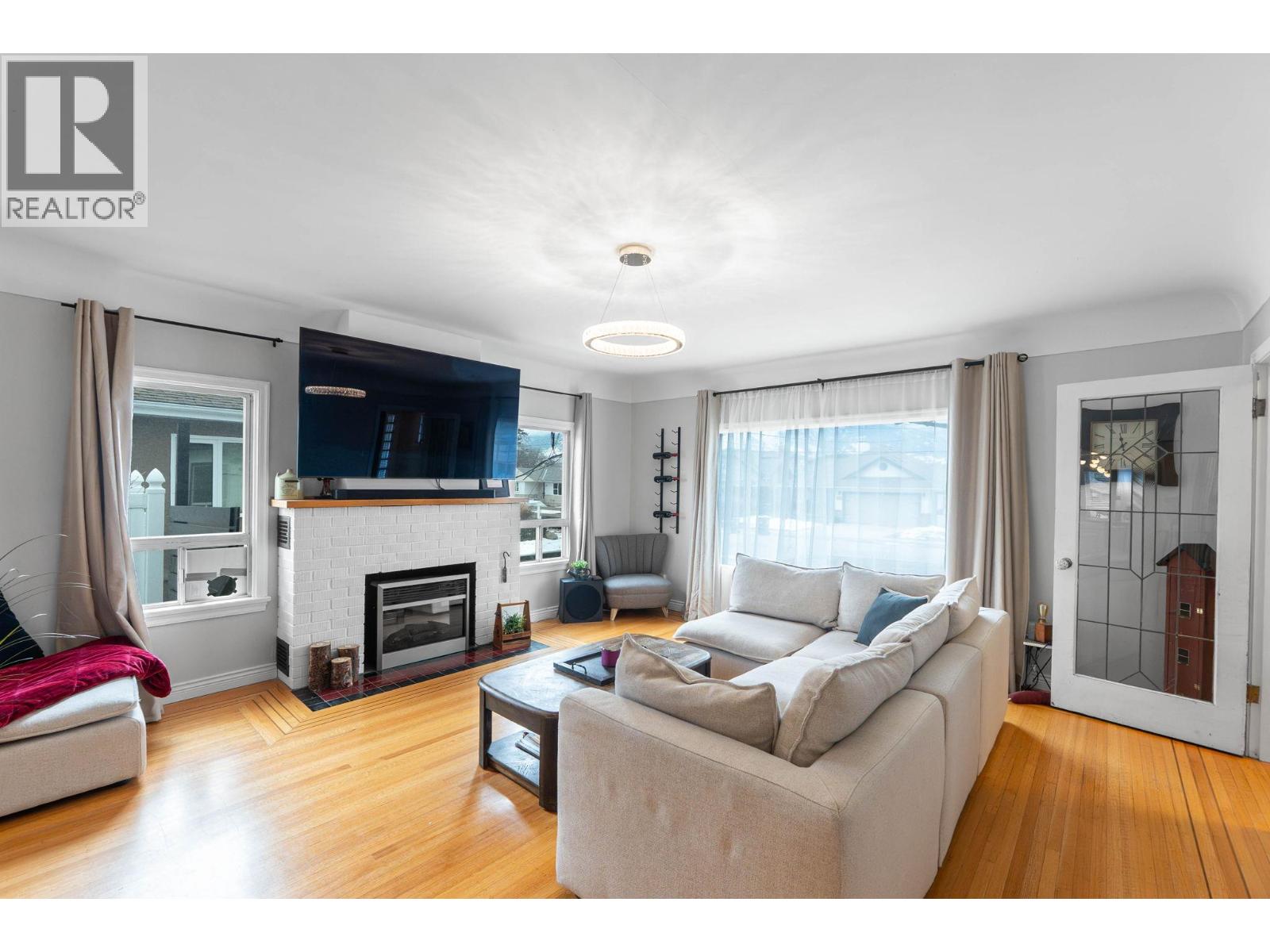  634 Latimer Avenue, Penticton