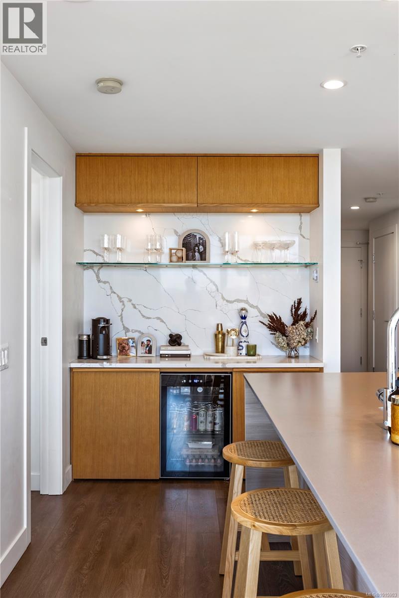 905 60 Saghalie Road, Victoria