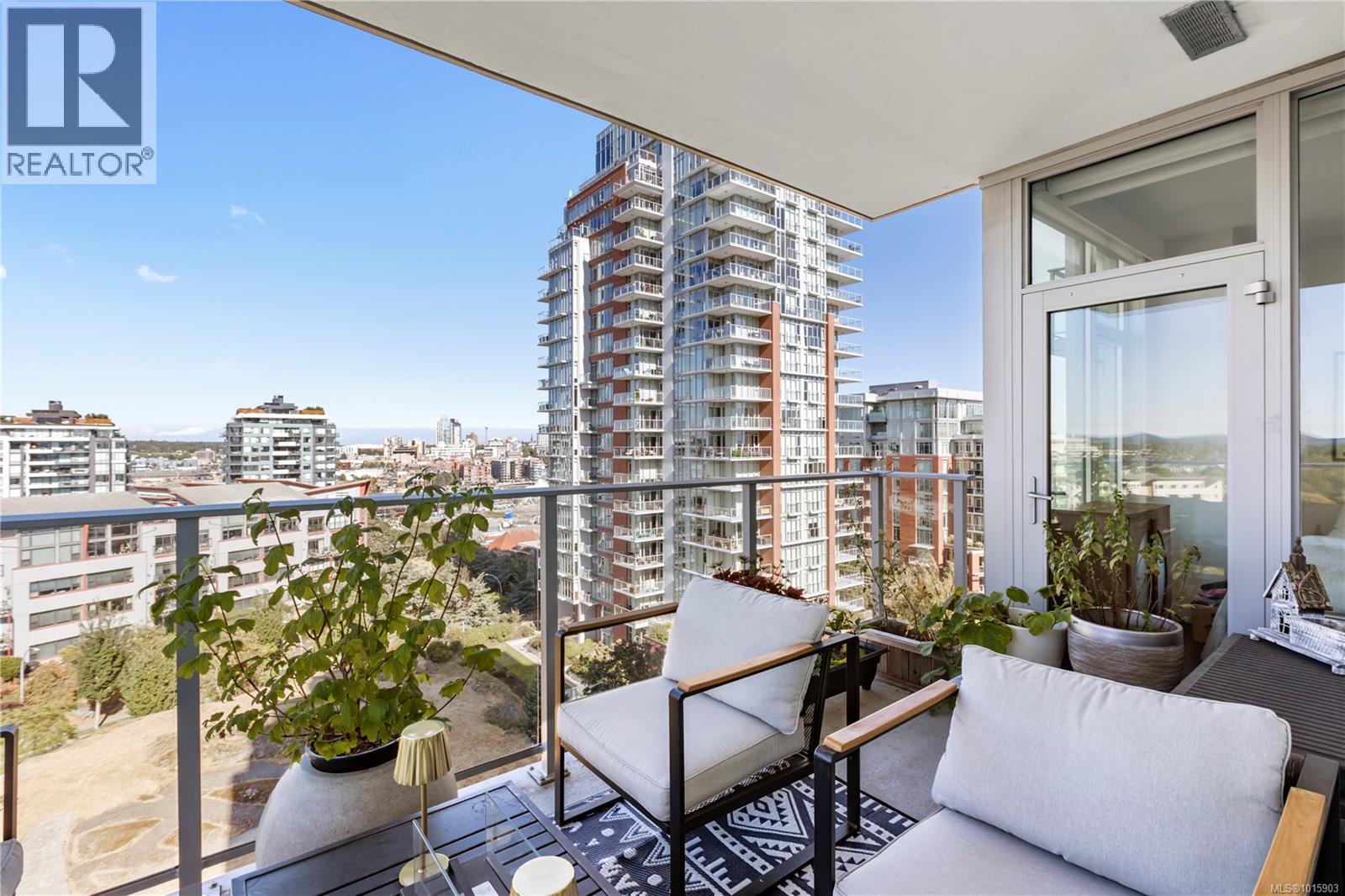 905 60 Saghalie Road, Victoria