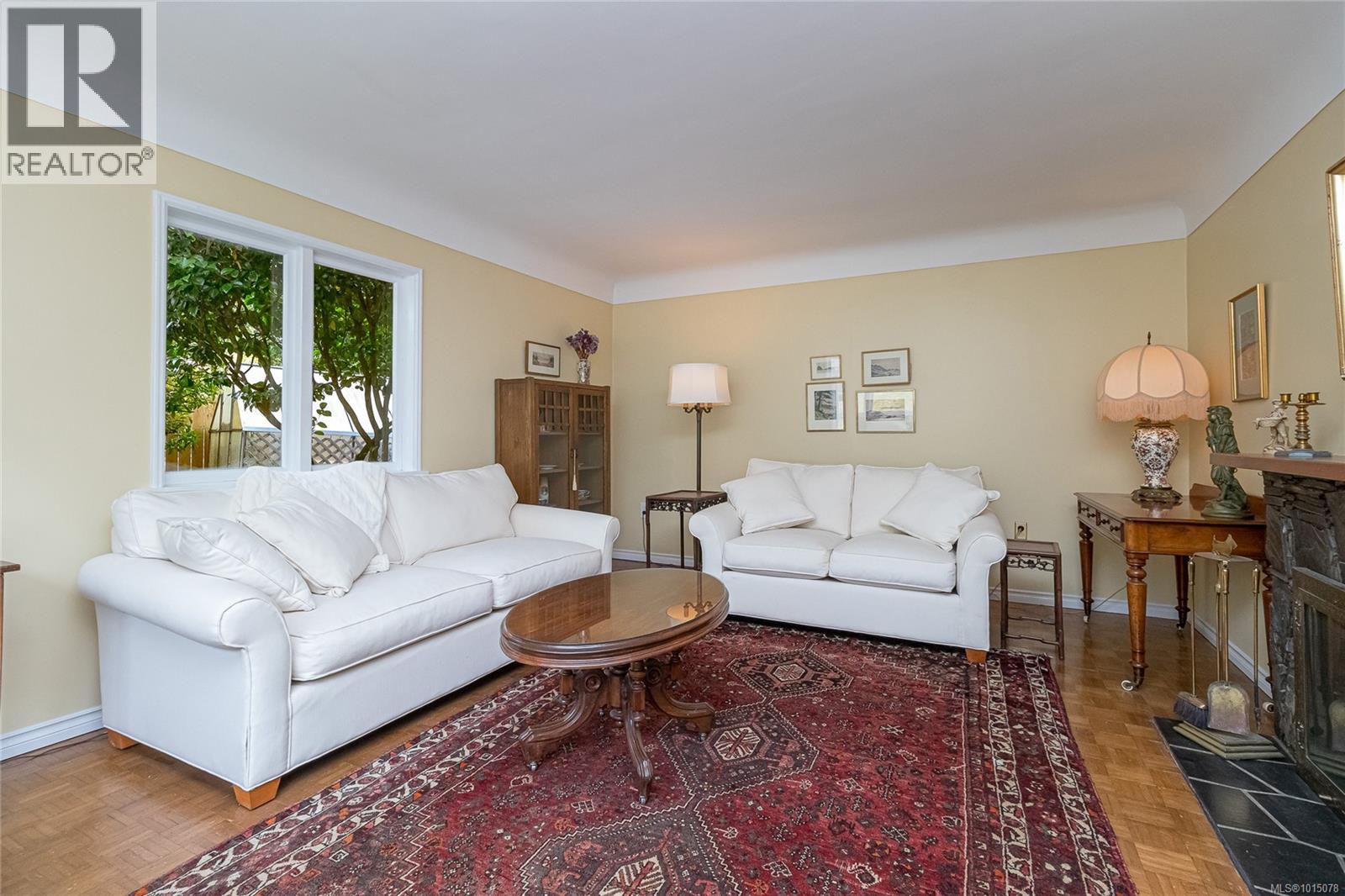  1941 Mayfair Drive, Saanich
