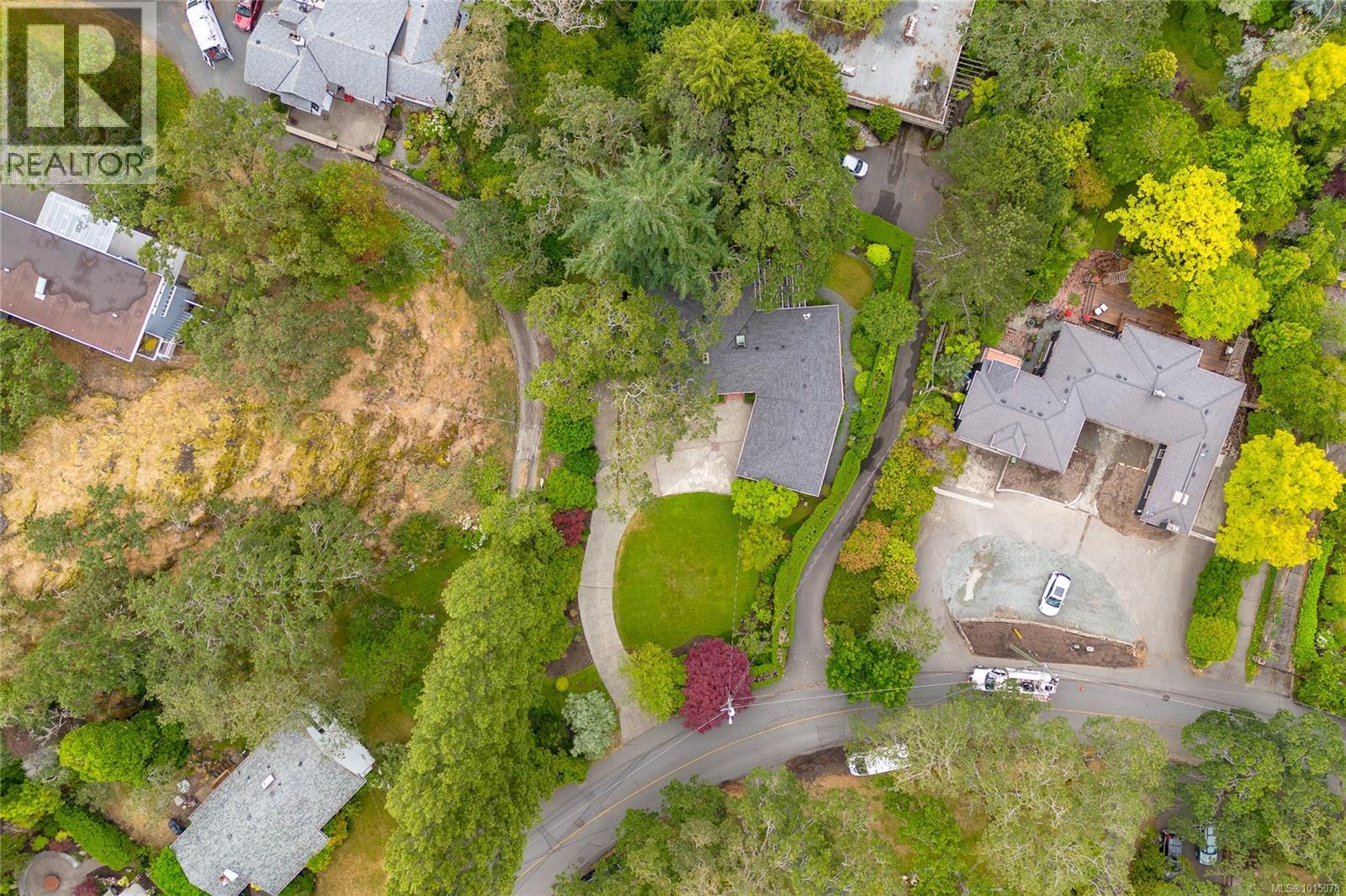  1941 Mayfair Drive, Saanich