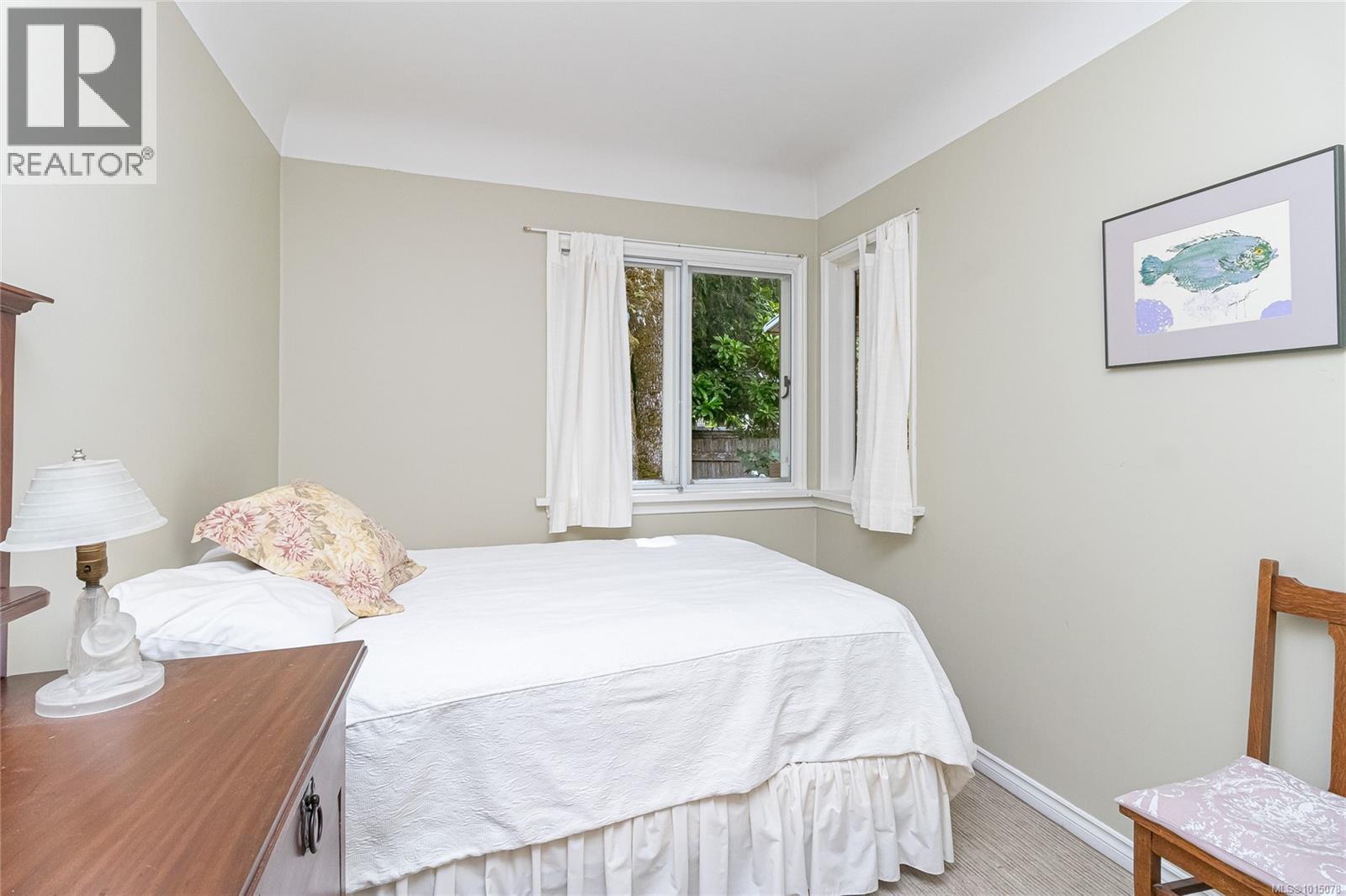  1941 Mayfair Drive, Saanich
