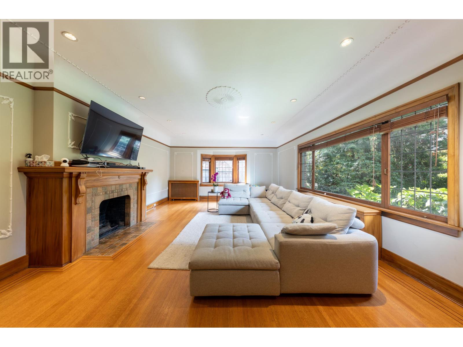 6026 ANGUS DRIVE, Vancouver