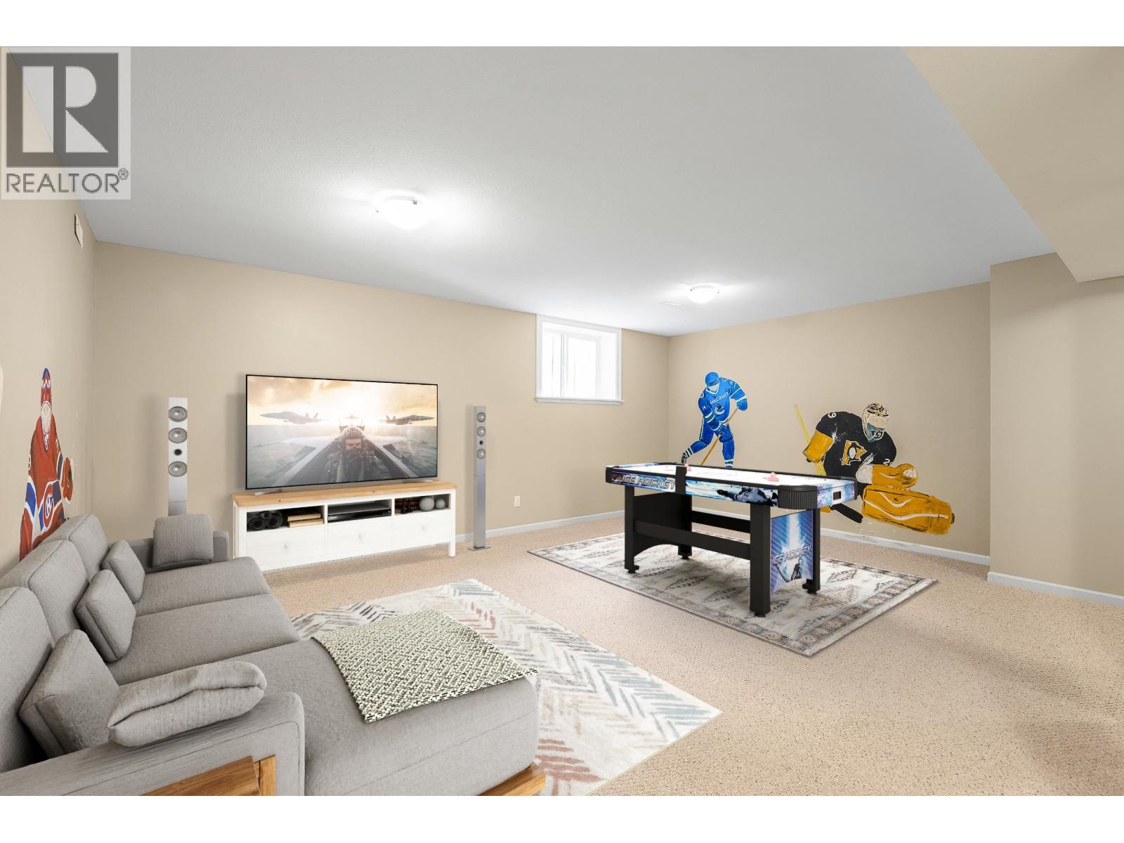 2958 MAHON AVENUE, North Vancouver