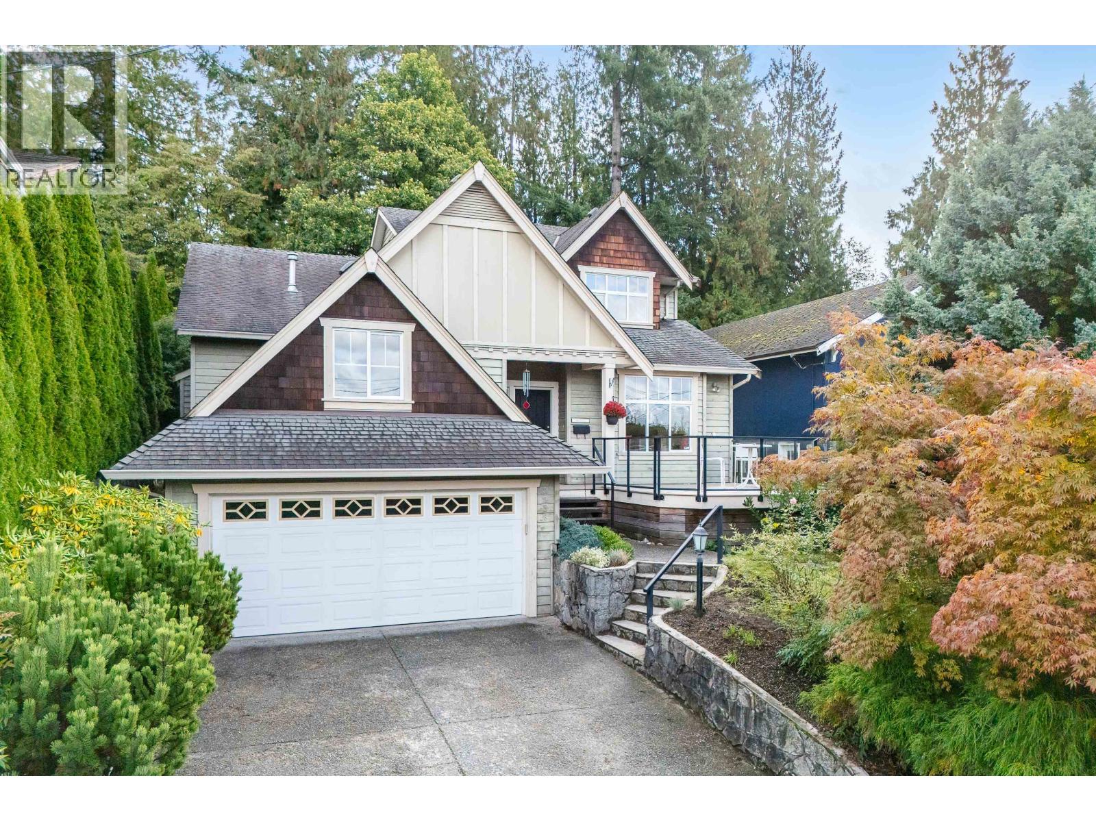 2958 MAHON AVENUE, North Vancouver