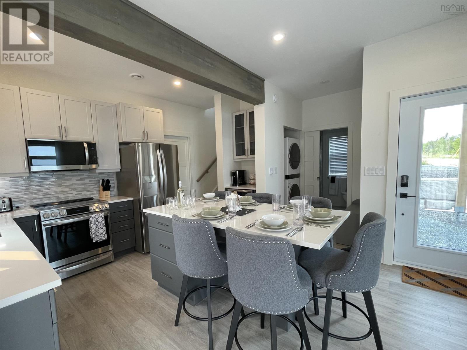 Property 10 of 27 of 22 Dundee Villas Lane