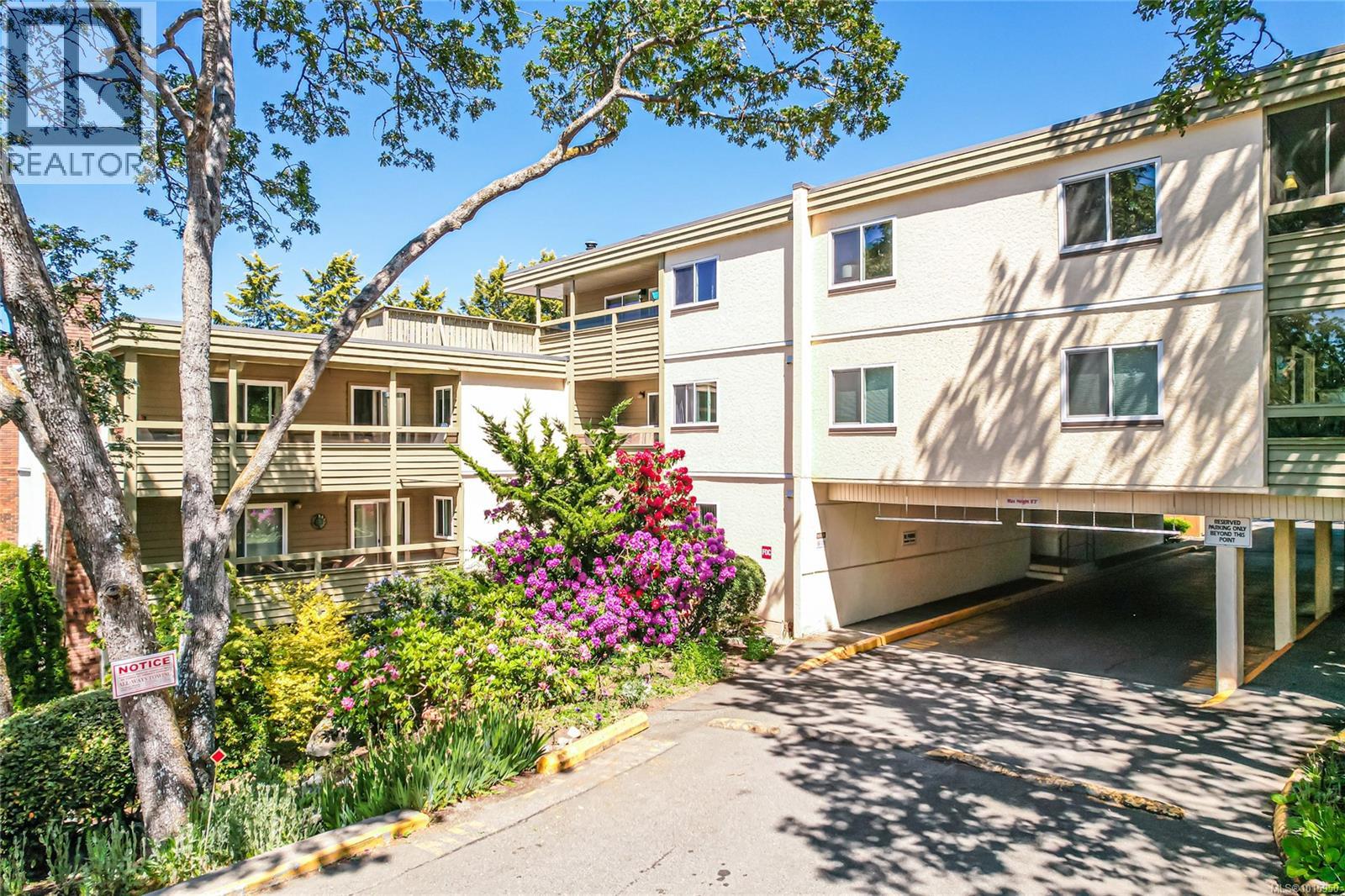 311 1010 Bristol Road, Saanich
