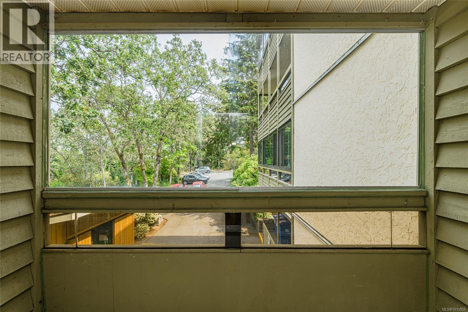 311 1010 Bristol Road, Saanich