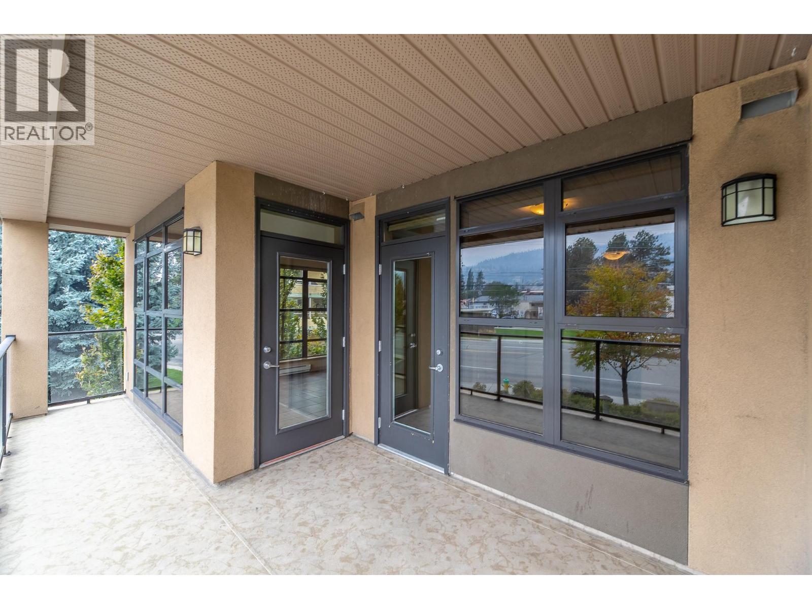204 3589 Skaha Lake Road, Penticton