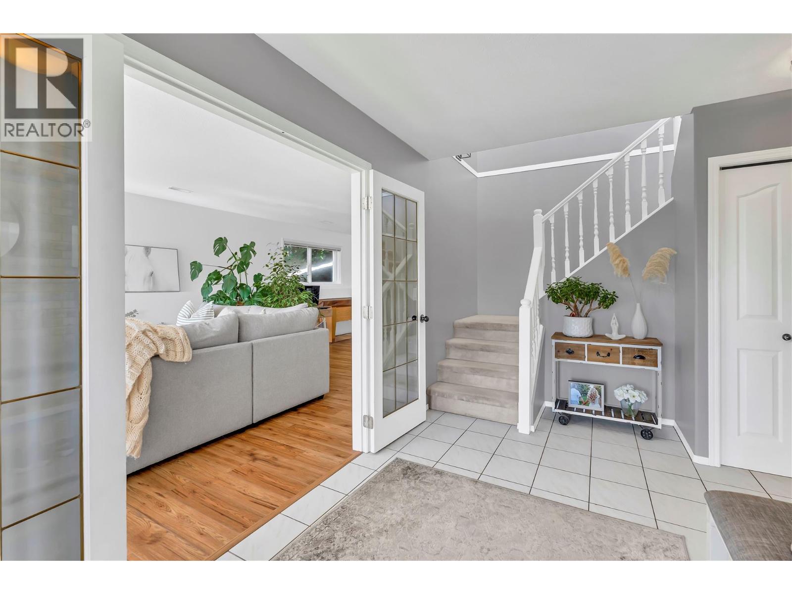  2084 Shamrock Drive, West Kelowna