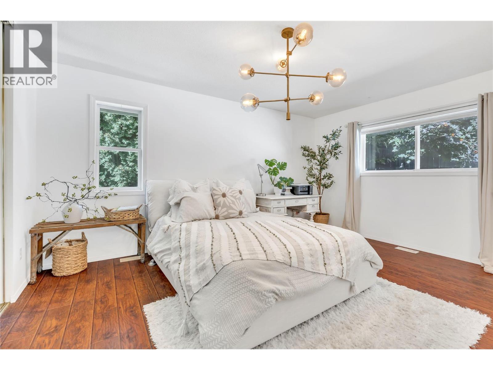  2084 Shamrock Drive, West Kelowna