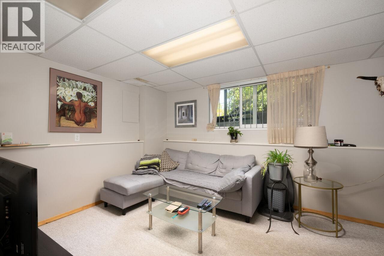 2155-57 W 15TH AVENUE, Vancouver