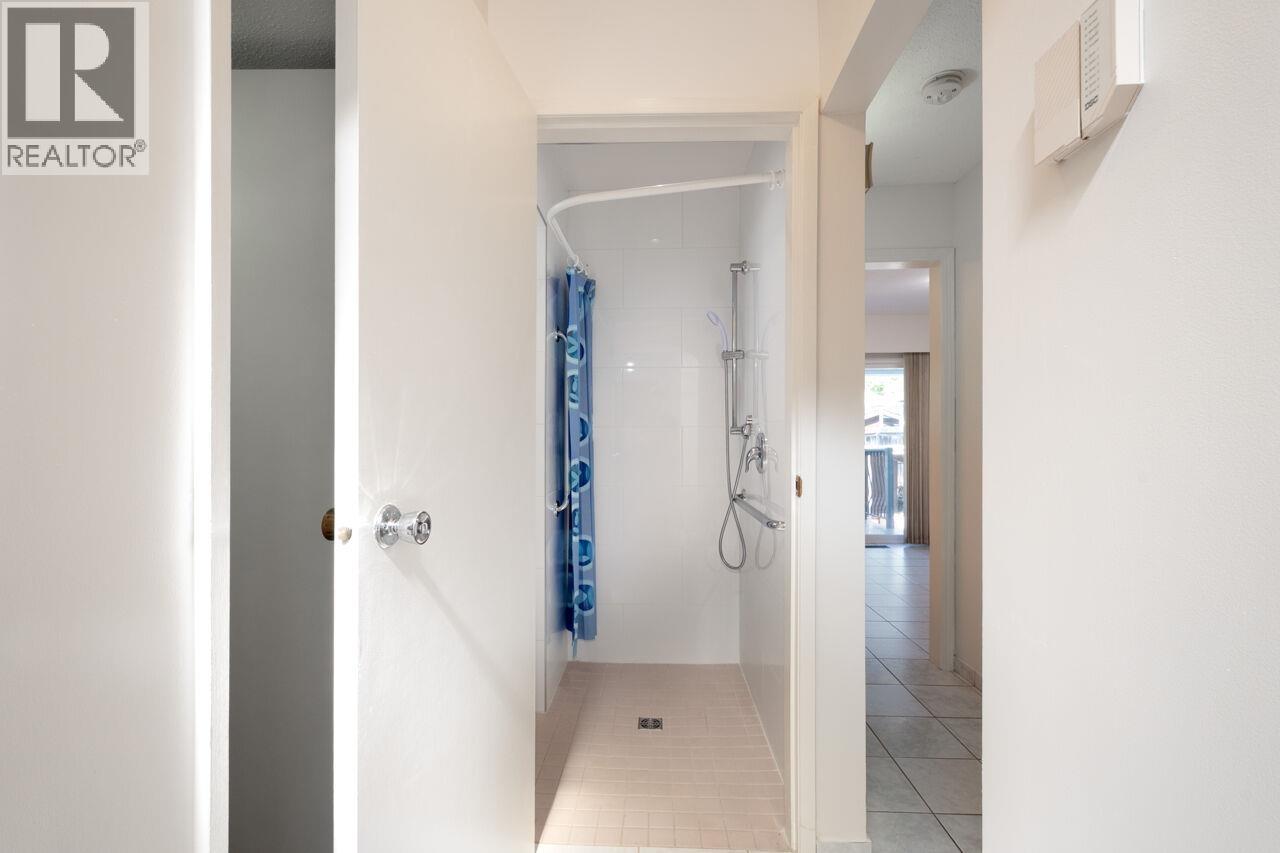 2155-57 W 15TH AVENUE, Vancouver