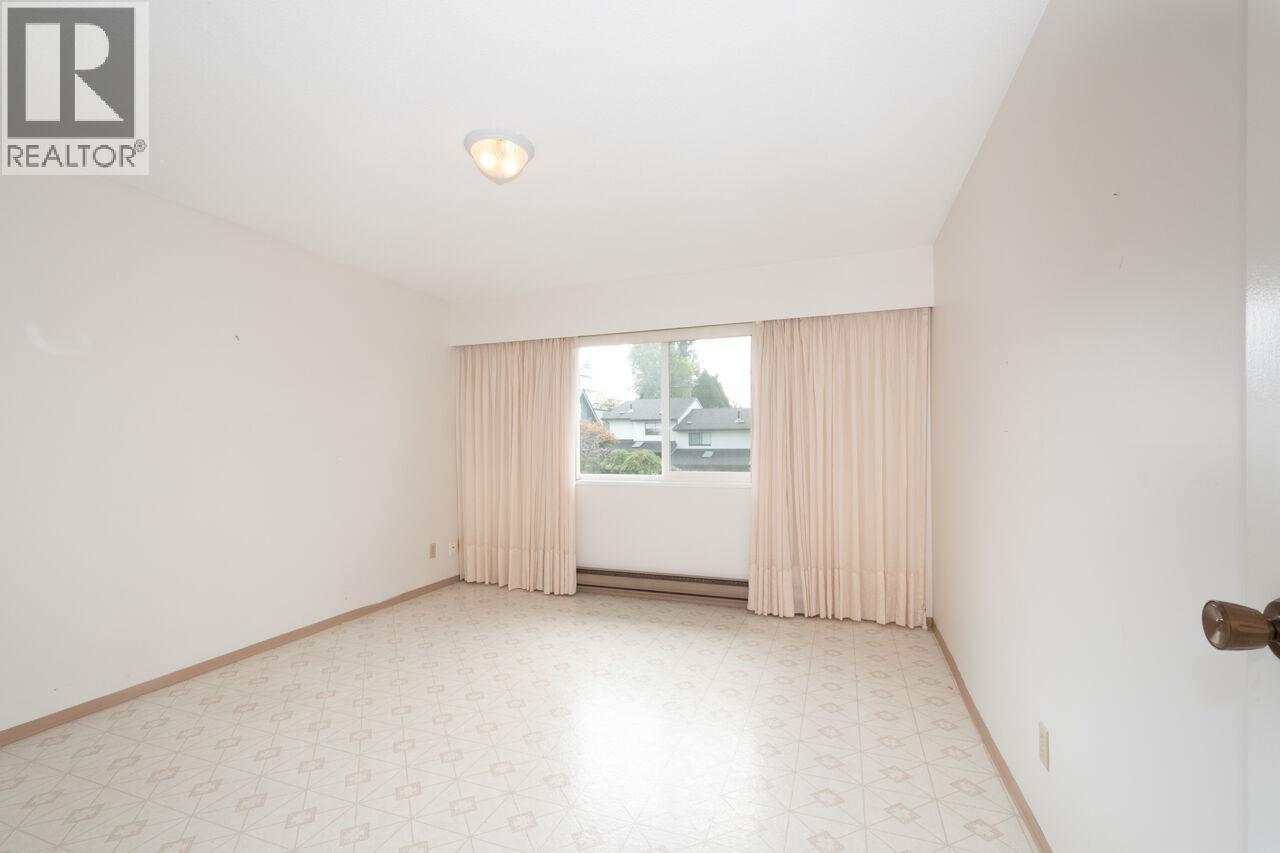 2155-57 W 15TH AVENUE, Vancouver