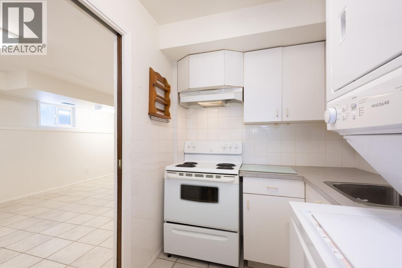 2155-57 W 15TH AVENUE, Vancouver