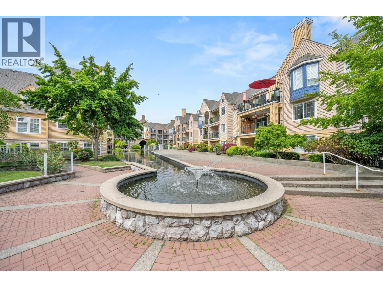 #301-5555 13A Avenue, Tsawwassen