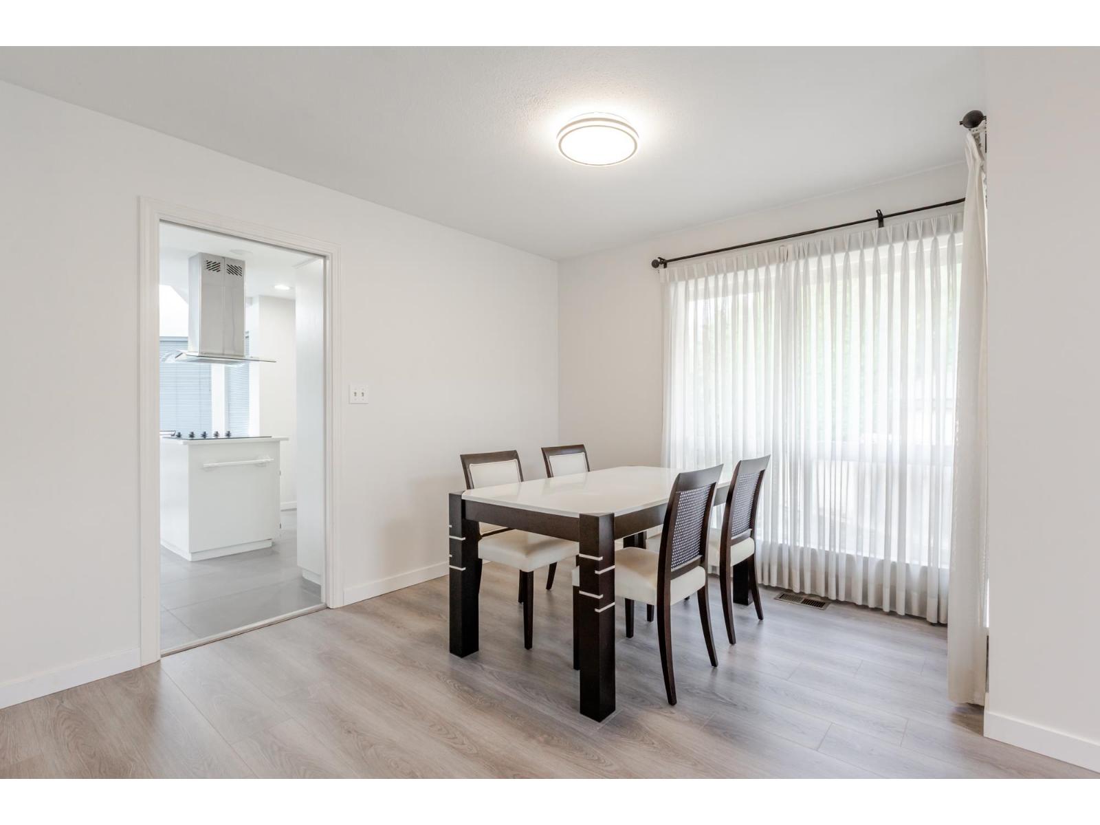 10467 GLENBROOK GROVE, Surrey