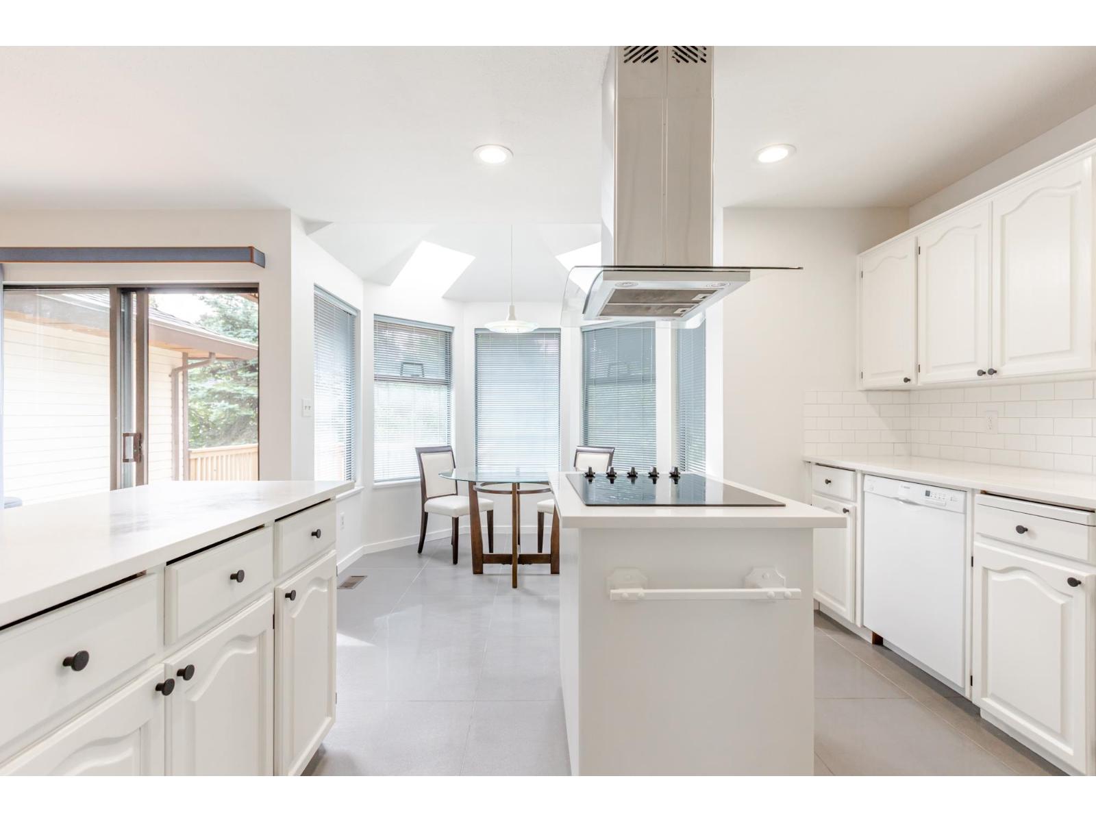 10467 GLENBROOK GROVE, Surrey