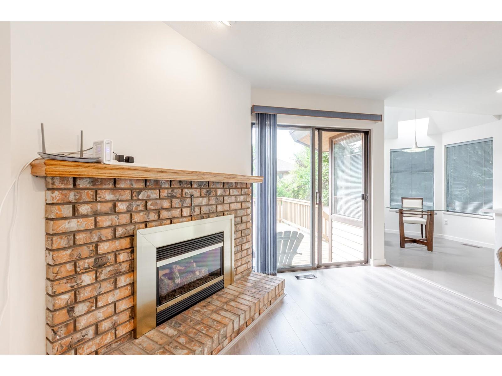 10467 GLENBROOK GROVE, Surrey