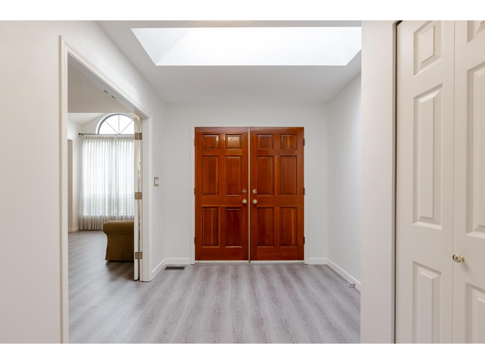 10467 GLENBROOK GROVE, Surrey