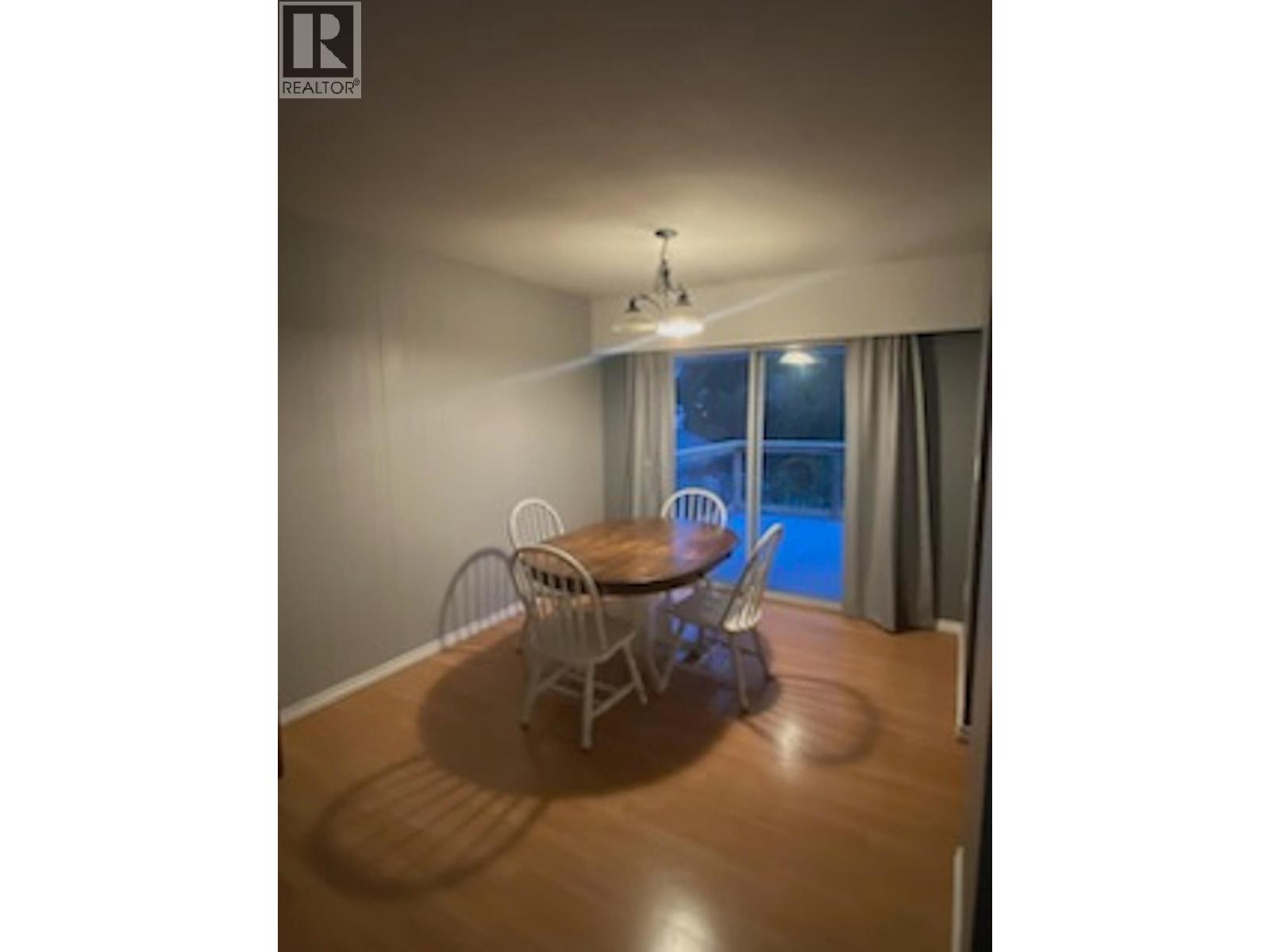 38159 HEMLOCK AVENUE, Squamish
