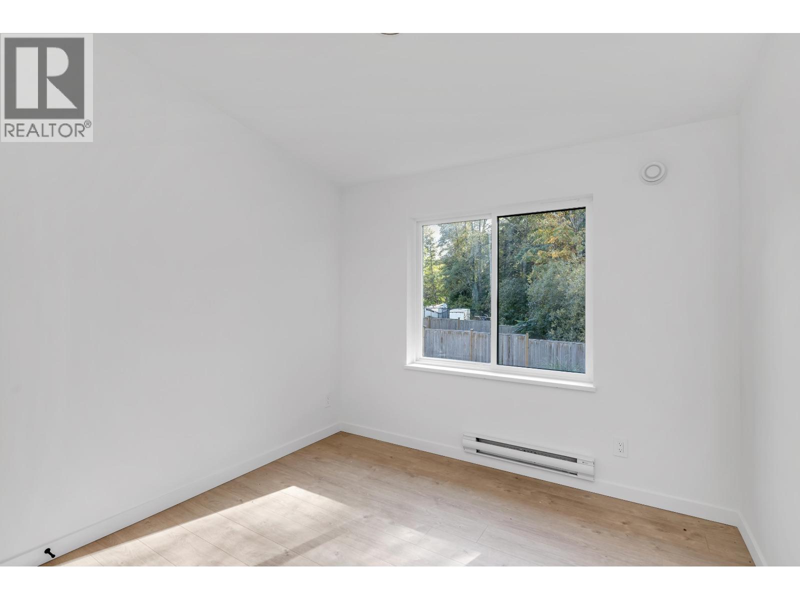 41727 GOVERNMENT ROAD, Squamish