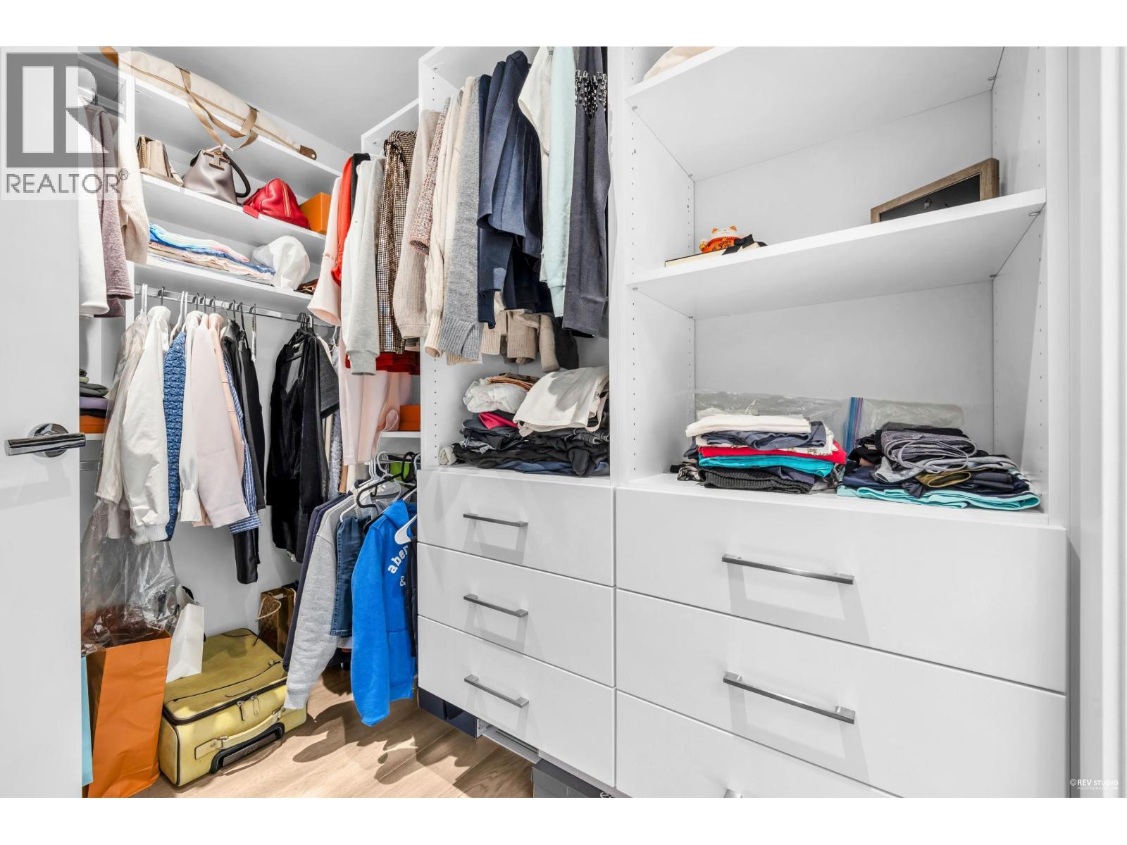 TH-5 5410 SHORTCUT ROAD, Vancouver