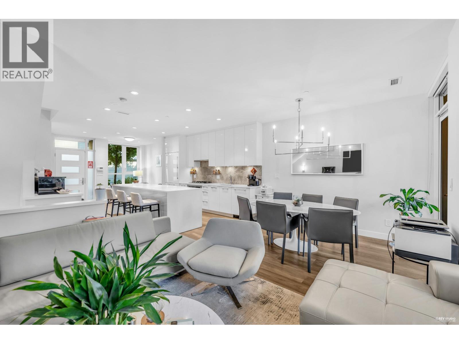 TH-5 5410 SHORTCUT ROAD, Vancouver